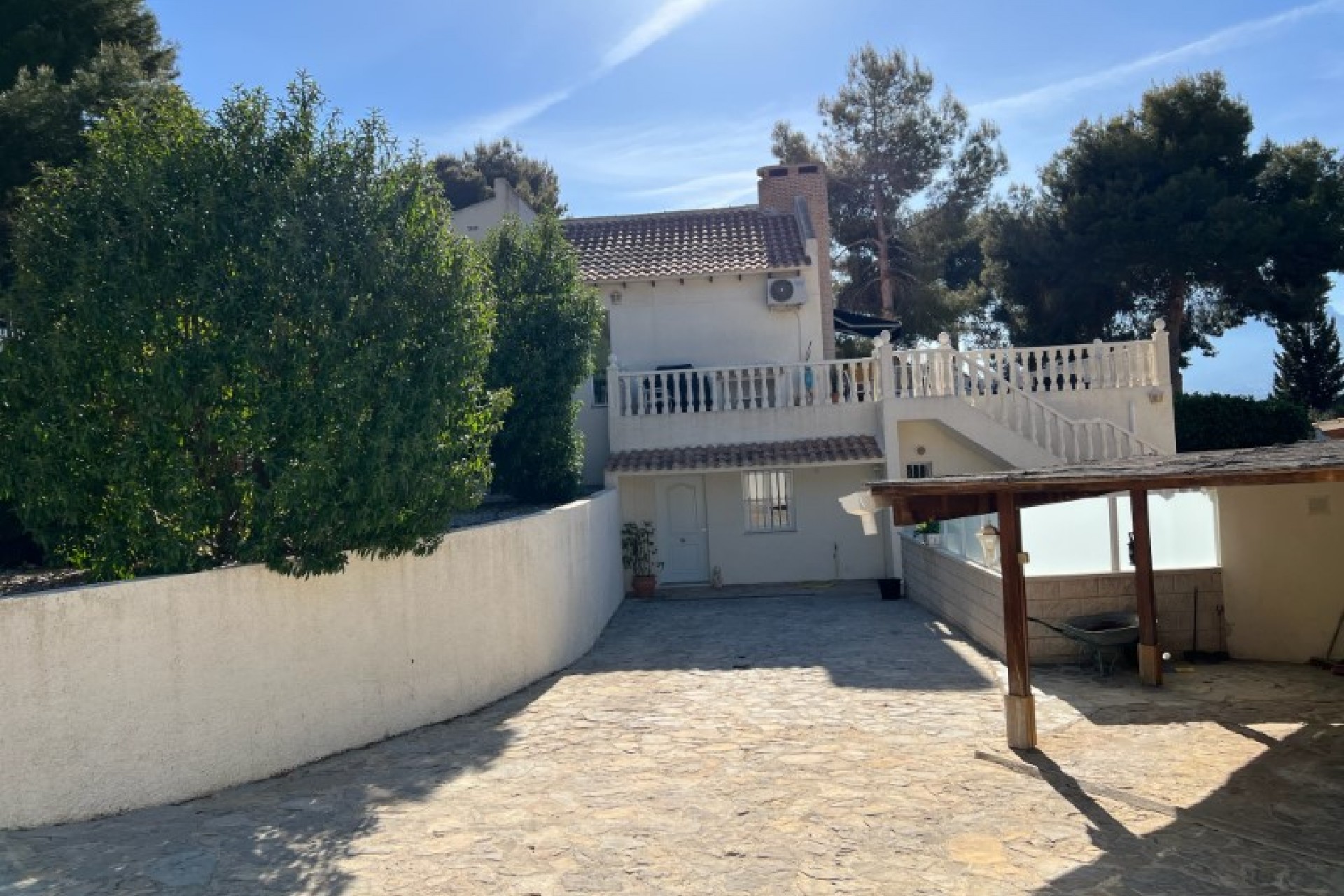 Återförsäljning - Villa -
Alfas del Pí - Costa Blanca