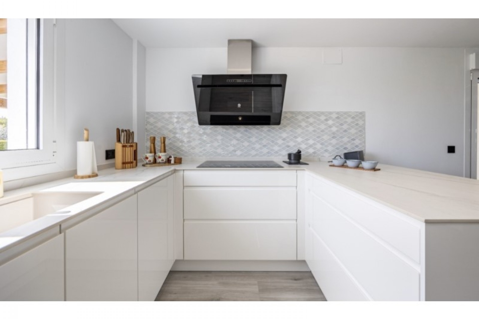 Återförsäljning - Villa -
Alfas del Pí - Costa Blanca