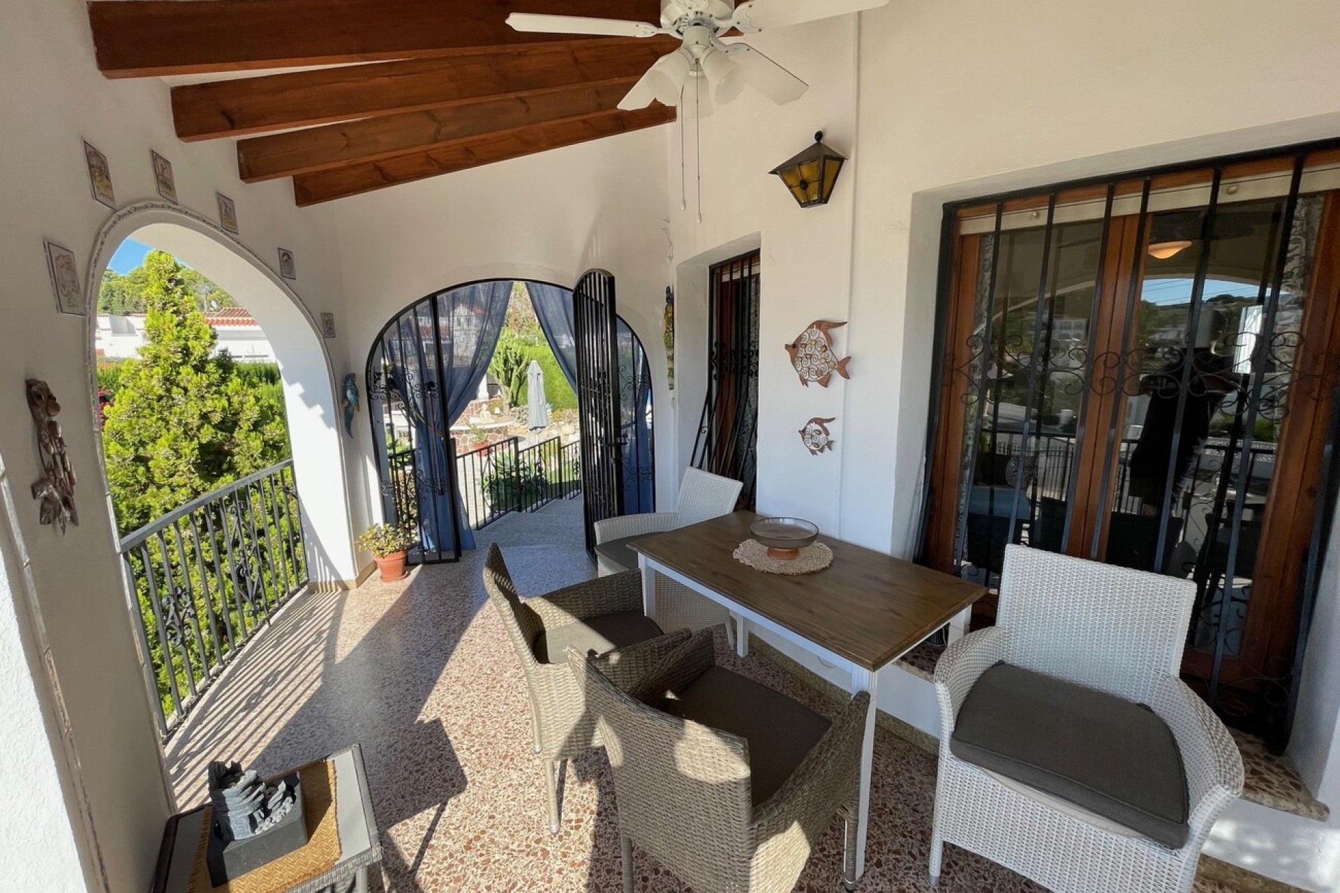 Återförsäljning - Villa -
Alfas del Pí - Costa Blanca