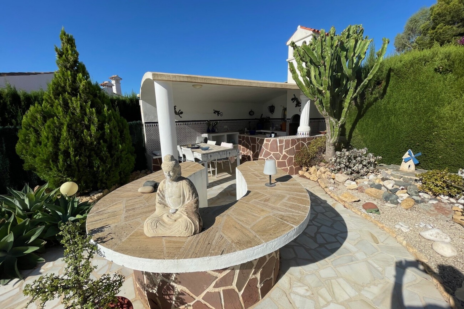 Återförsäljning - Villa -
Alfas del Pí - Costa Blanca