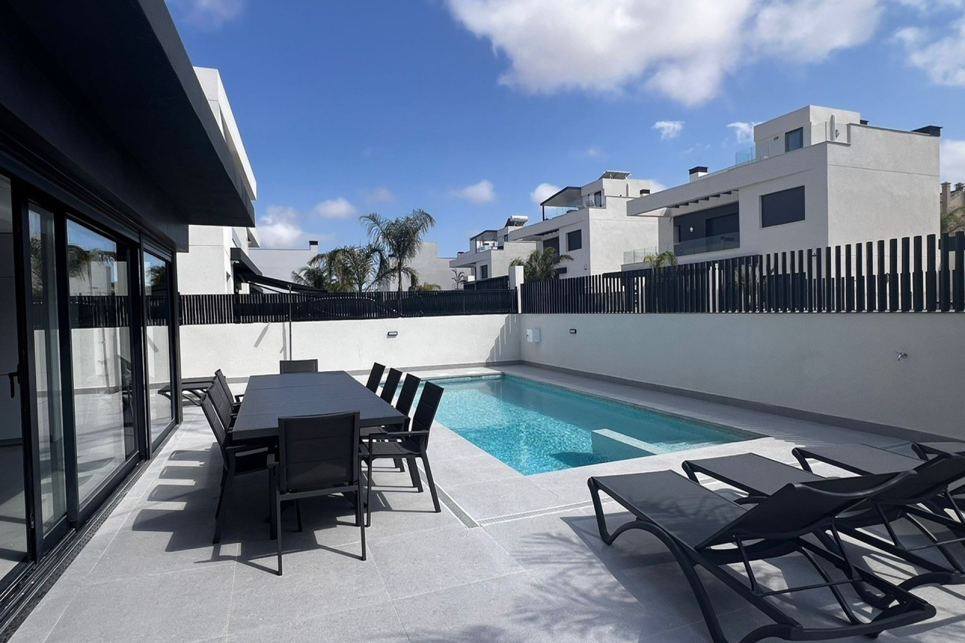 Återförsäljning - Villa -
Algorfa - Inland