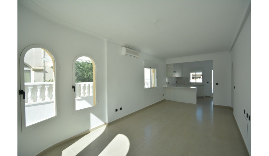 Återförsäljning - Villa -
Algorfa - Inland