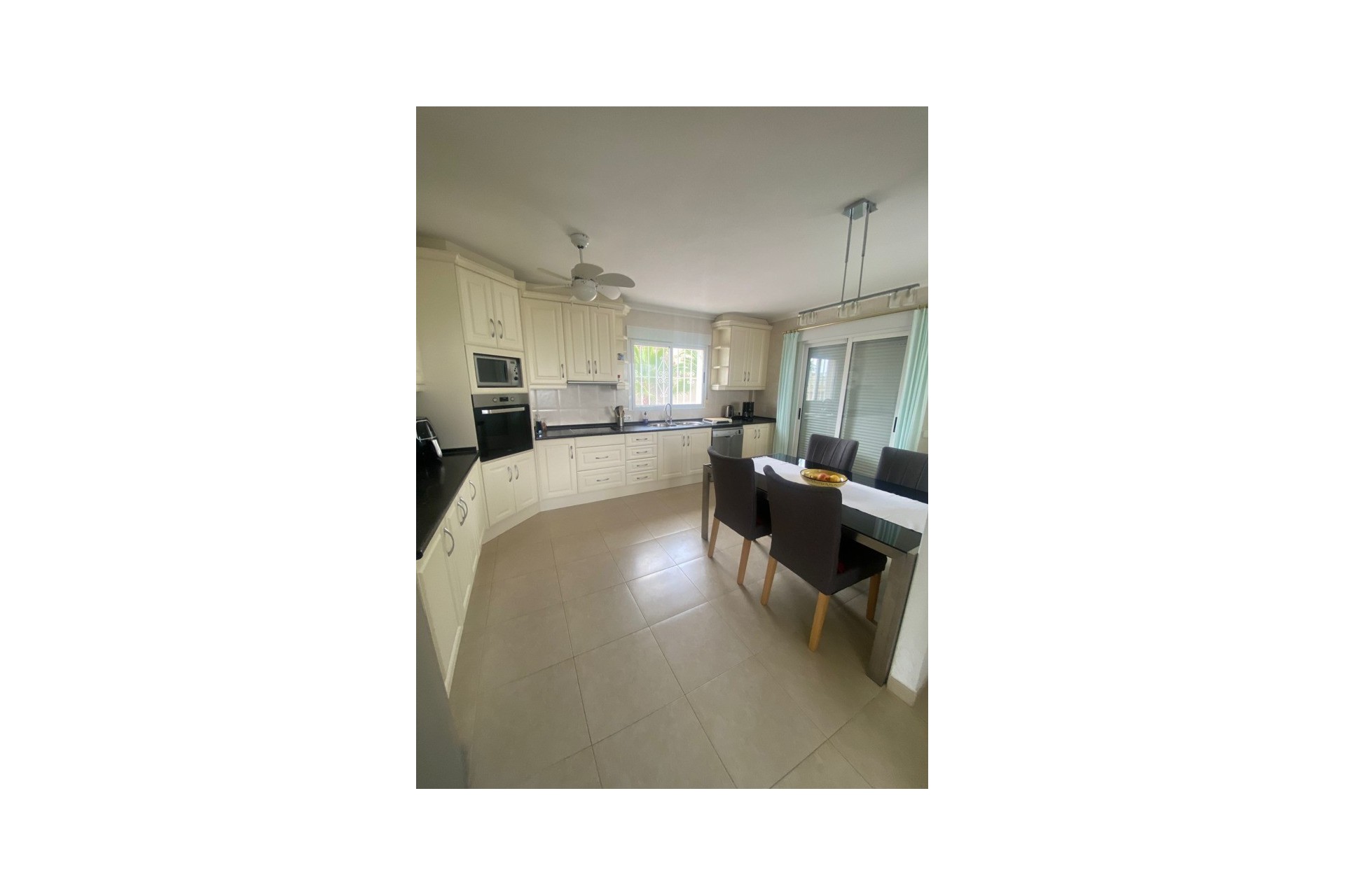 Återförsäljning - Villa -
Algorfa - Inland