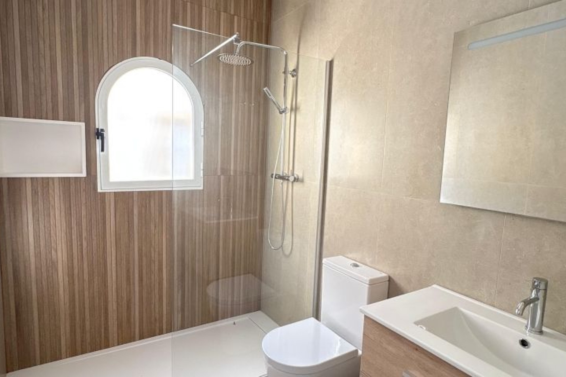 Återförsäljning - Villa -
Algorfa - Inland