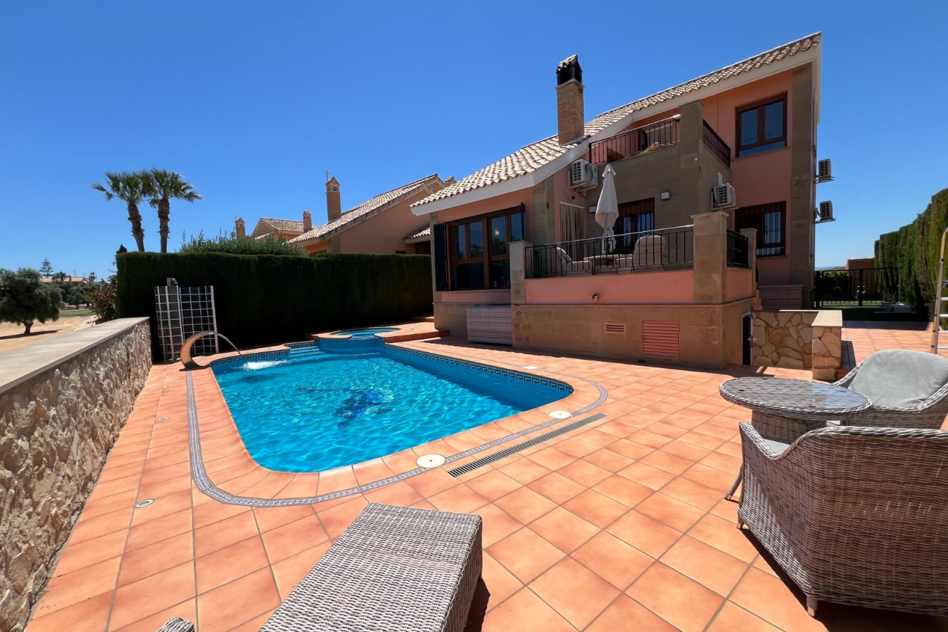 Återförsäljning - Villa -
Algorfa - Inland