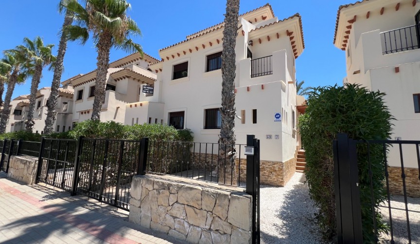 Återförsäljning - Villa -
Algorfa - Inland