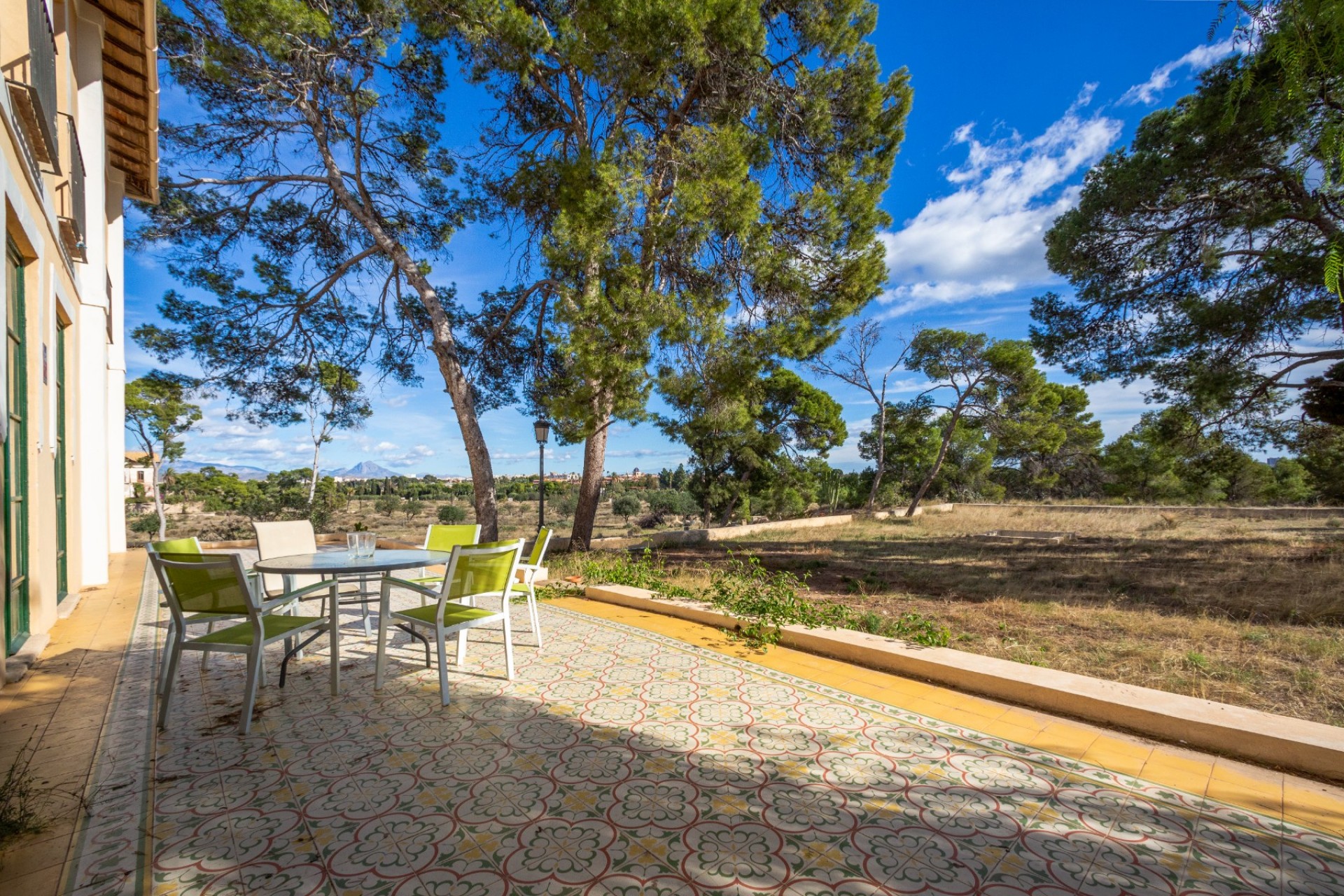 Återförsäljning - Villa -
Alicante - Costa Blanca