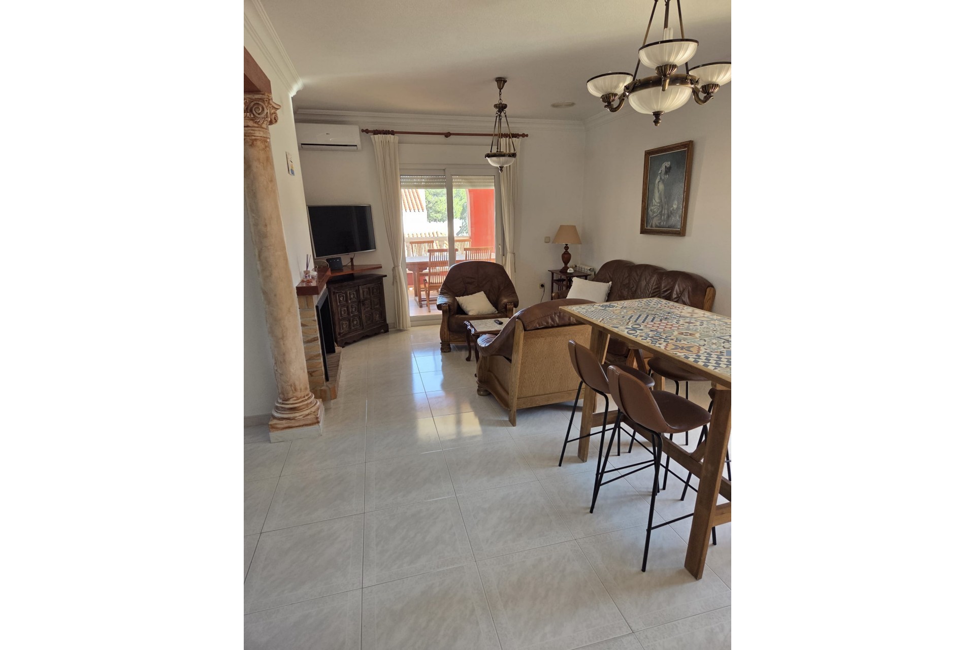 Återförsäljning - Villa -
Alicante - Costa Blanca