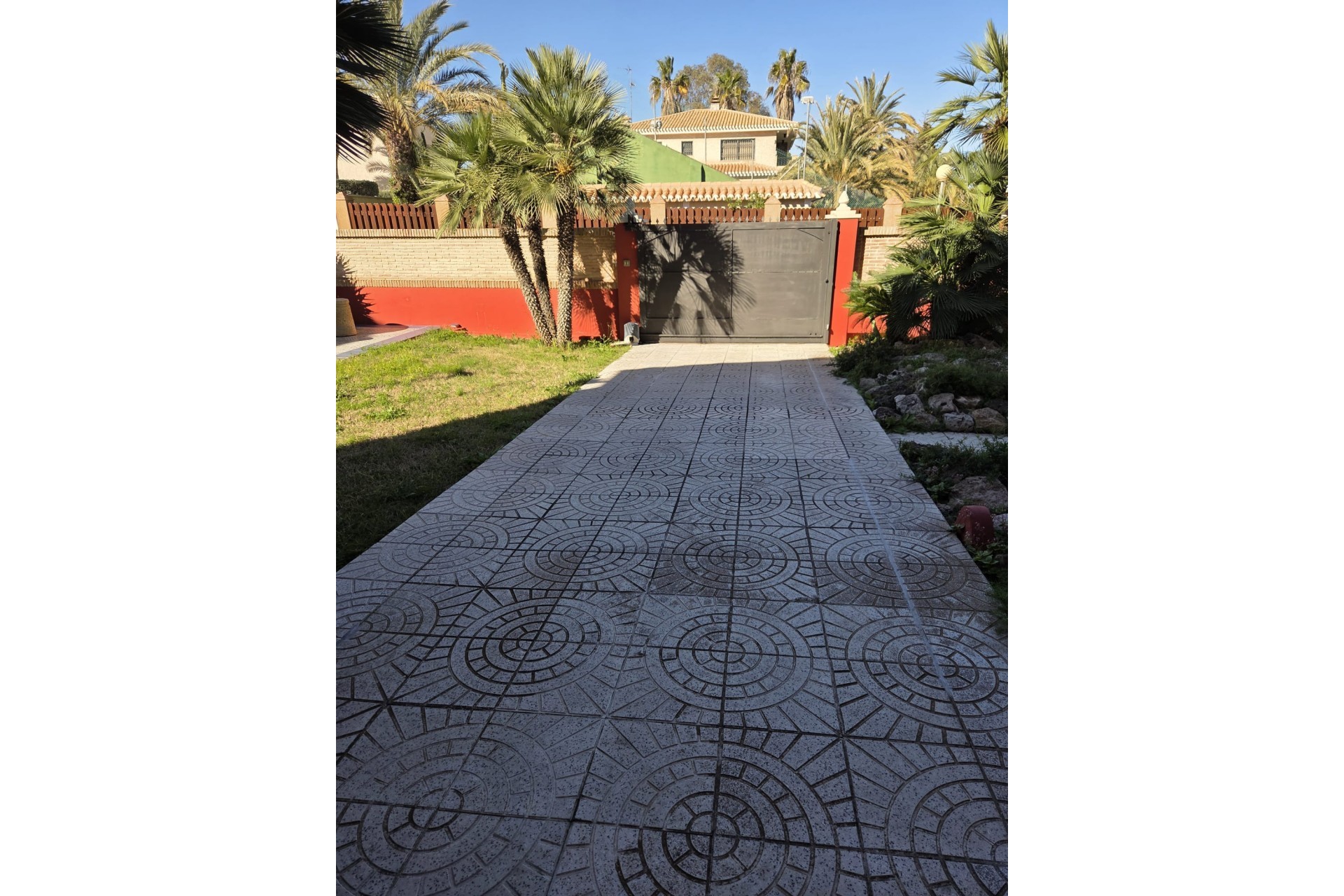 Återförsäljning - Villa -
Alicante - Costa Blanca