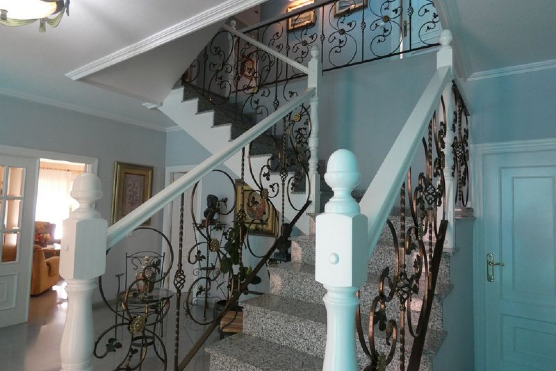 Återförsäljning - Villa -
Almoradí - Inland