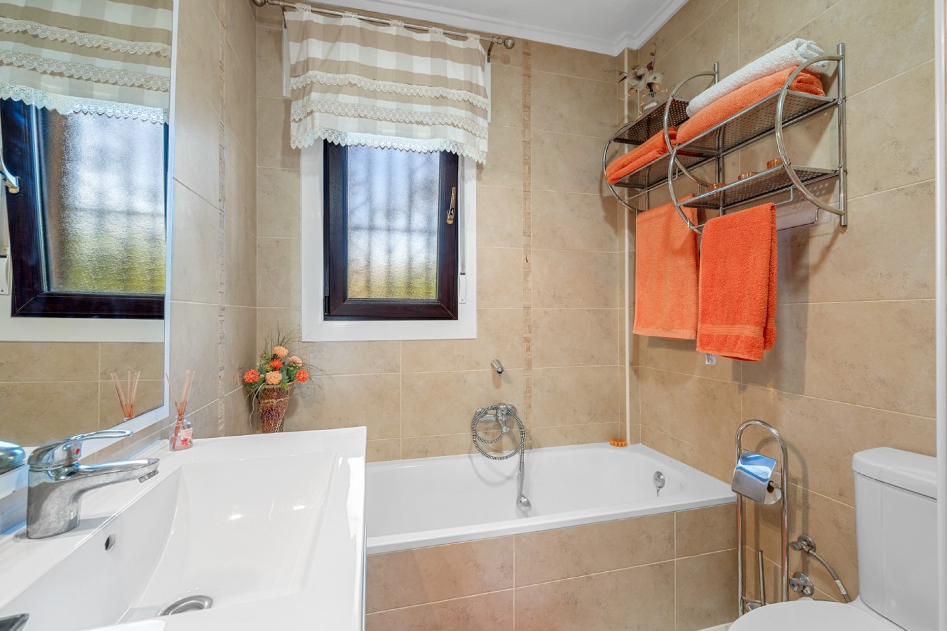 Återförsäljning - Villa -
Almoradí - Inland