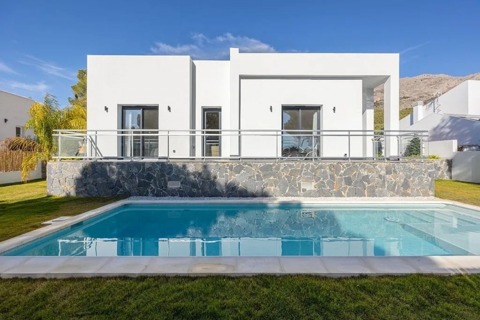 Återförsäljning - Villa -
Altea - Costa Blanca