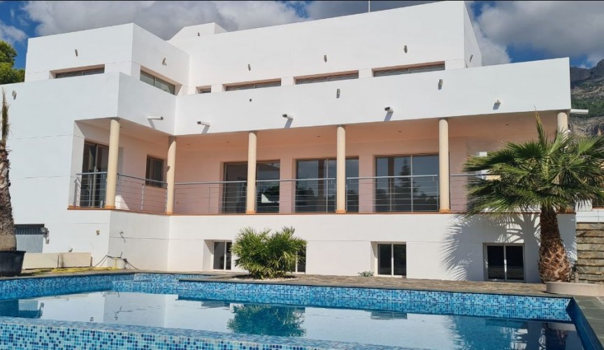 Återförsäljning - Villa -
Altea - Costa Blanca