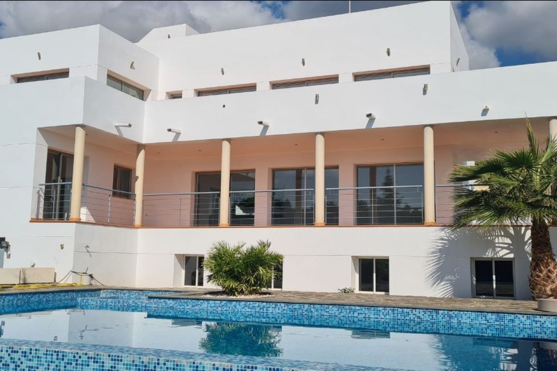 Återförsäljning - Villa -
Altea - Costa Blanca