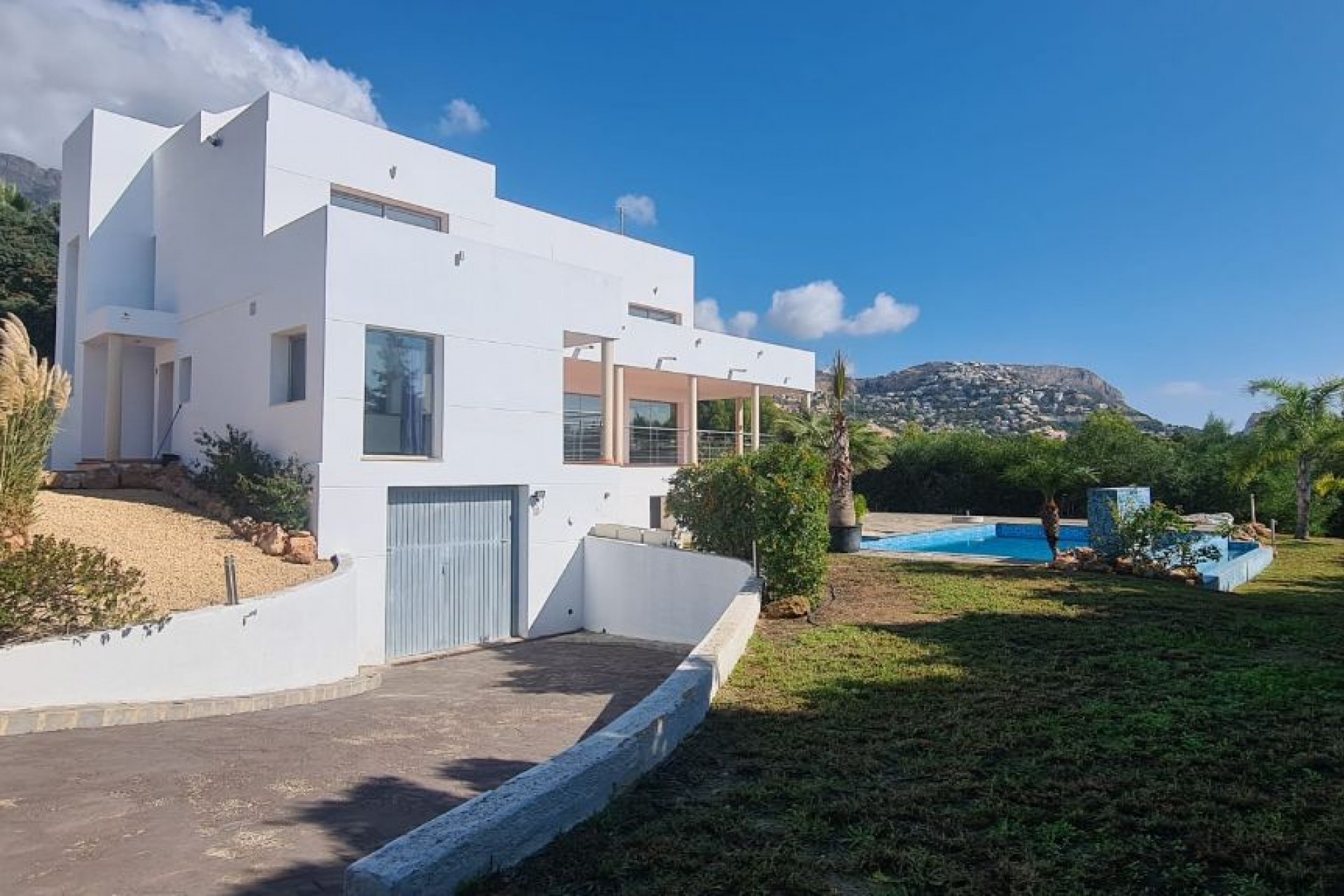 Återförsäljning - Villa -
Altea - Costa Blanca