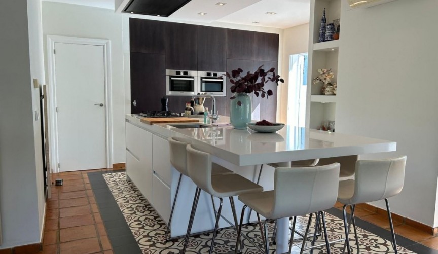 Återförsäljning - Villa -
Altea - Costa Blanca