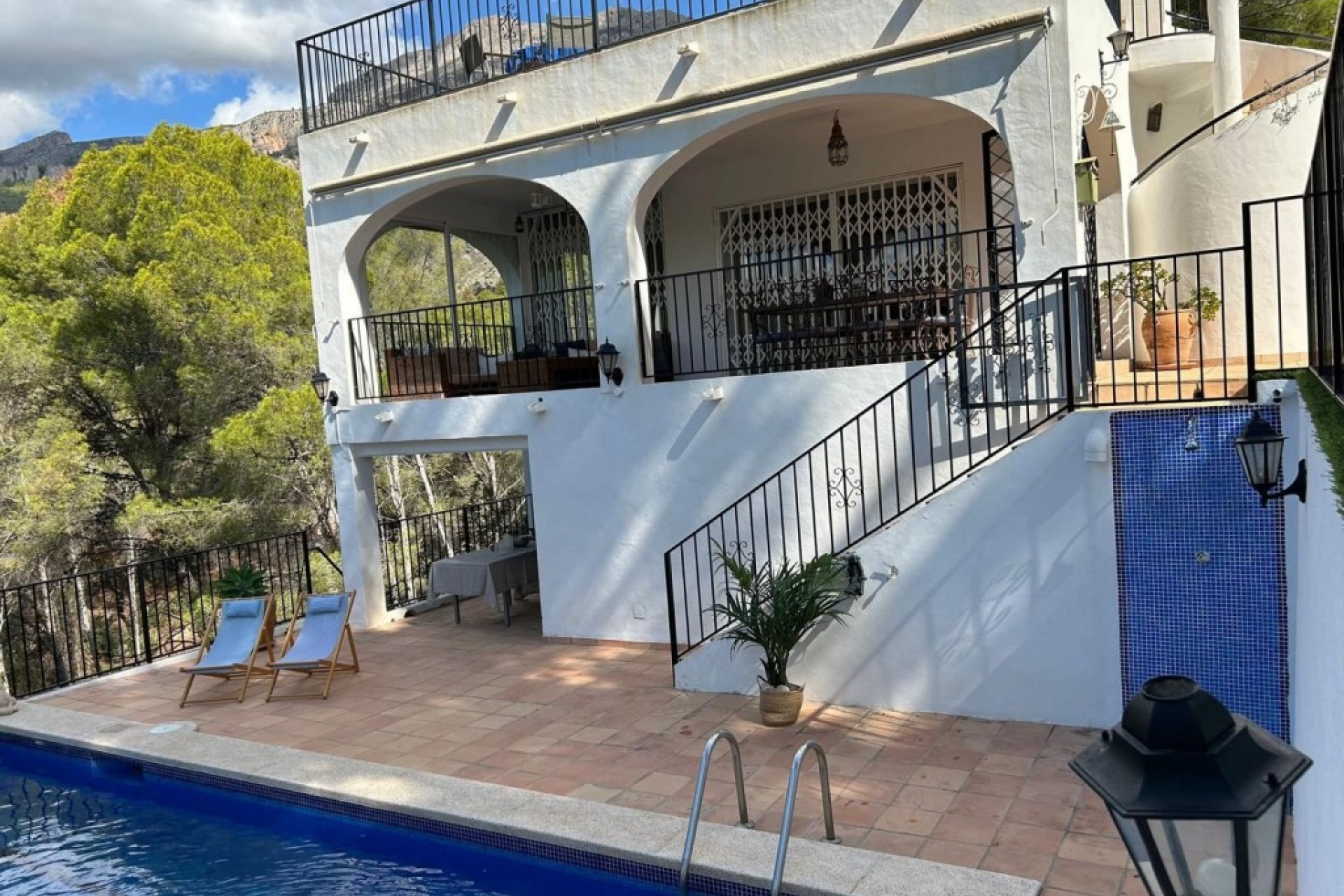 Återförsäljning - Villa -
Altea - Costa Blanca