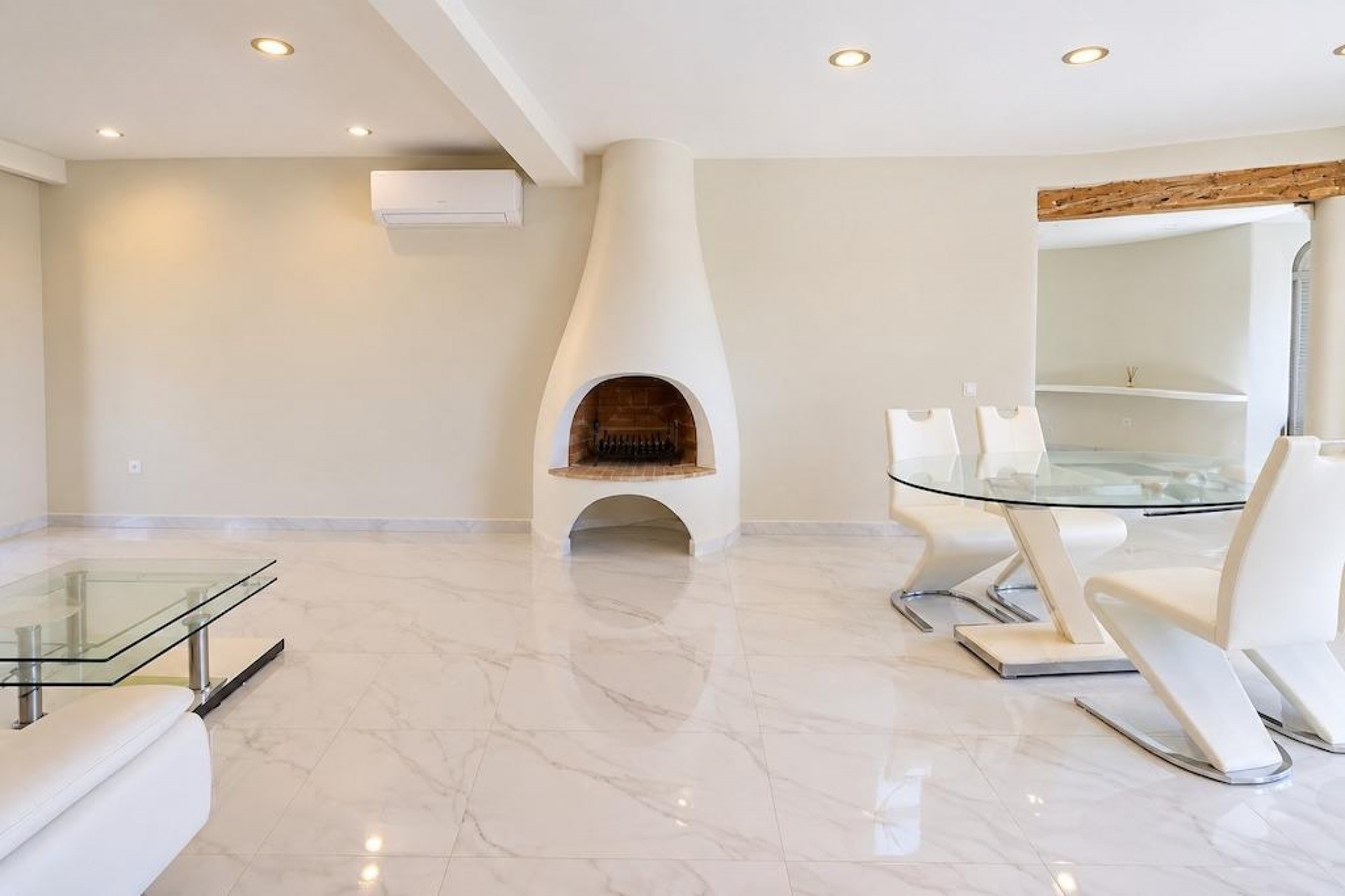 Återförsäljning - Villa -
Altea - Costa Blanca
