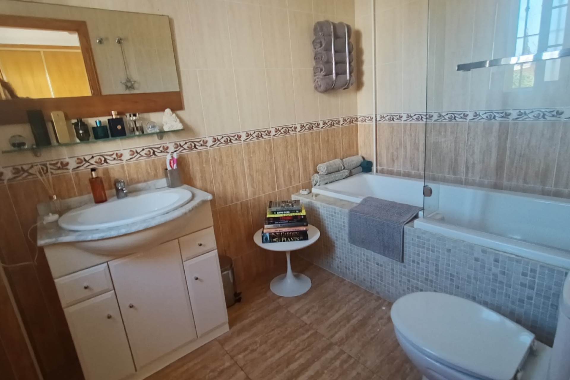 Återförsäljning - Villa -
Avileses - Inland