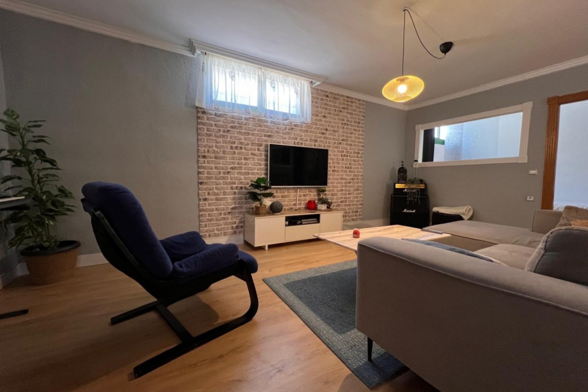 Återförsäljning - Villa -
Benidorm - Costa Blanca