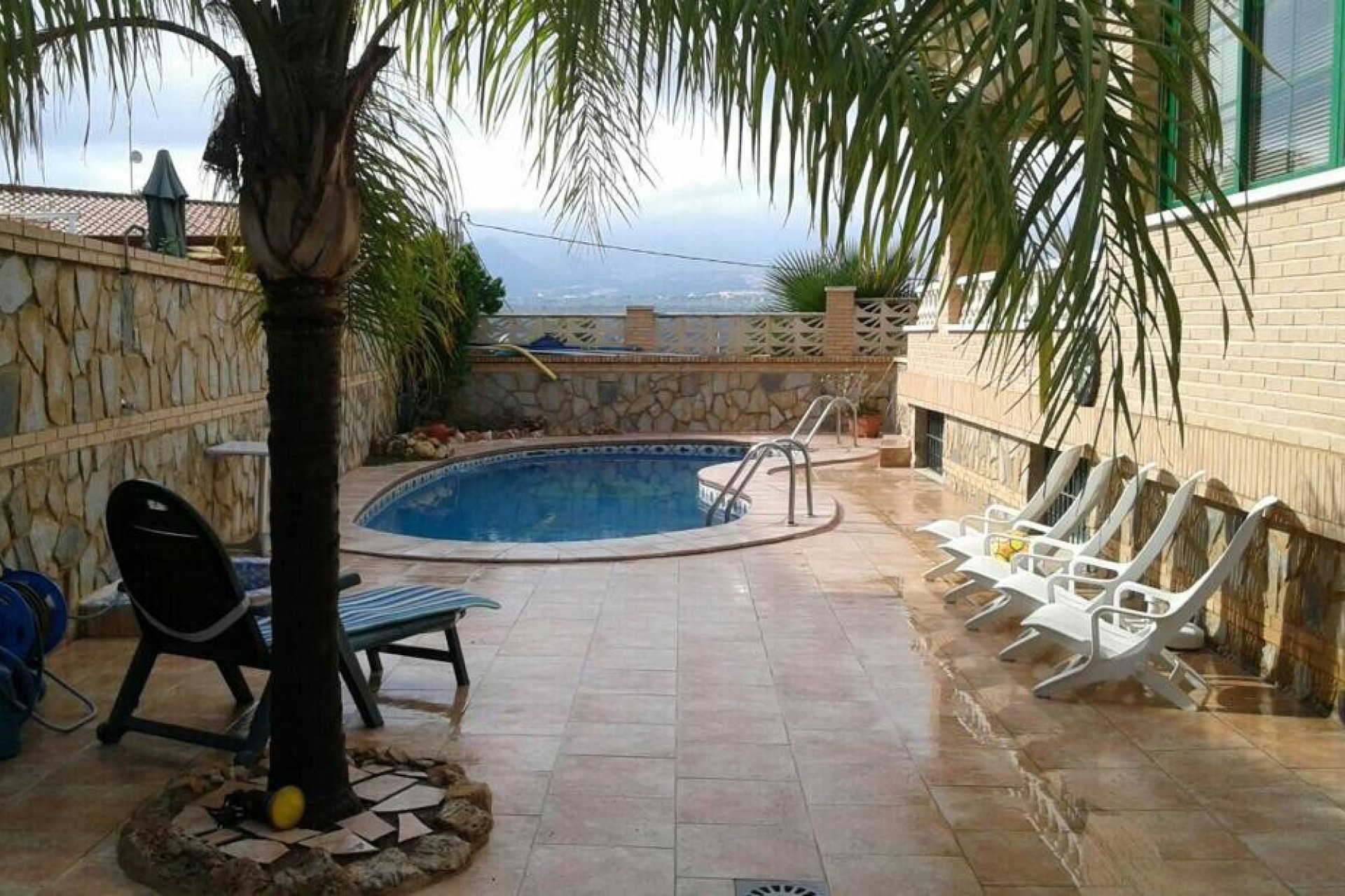 Återförsäljning - Villa -
Benidorm - Costa Blanca