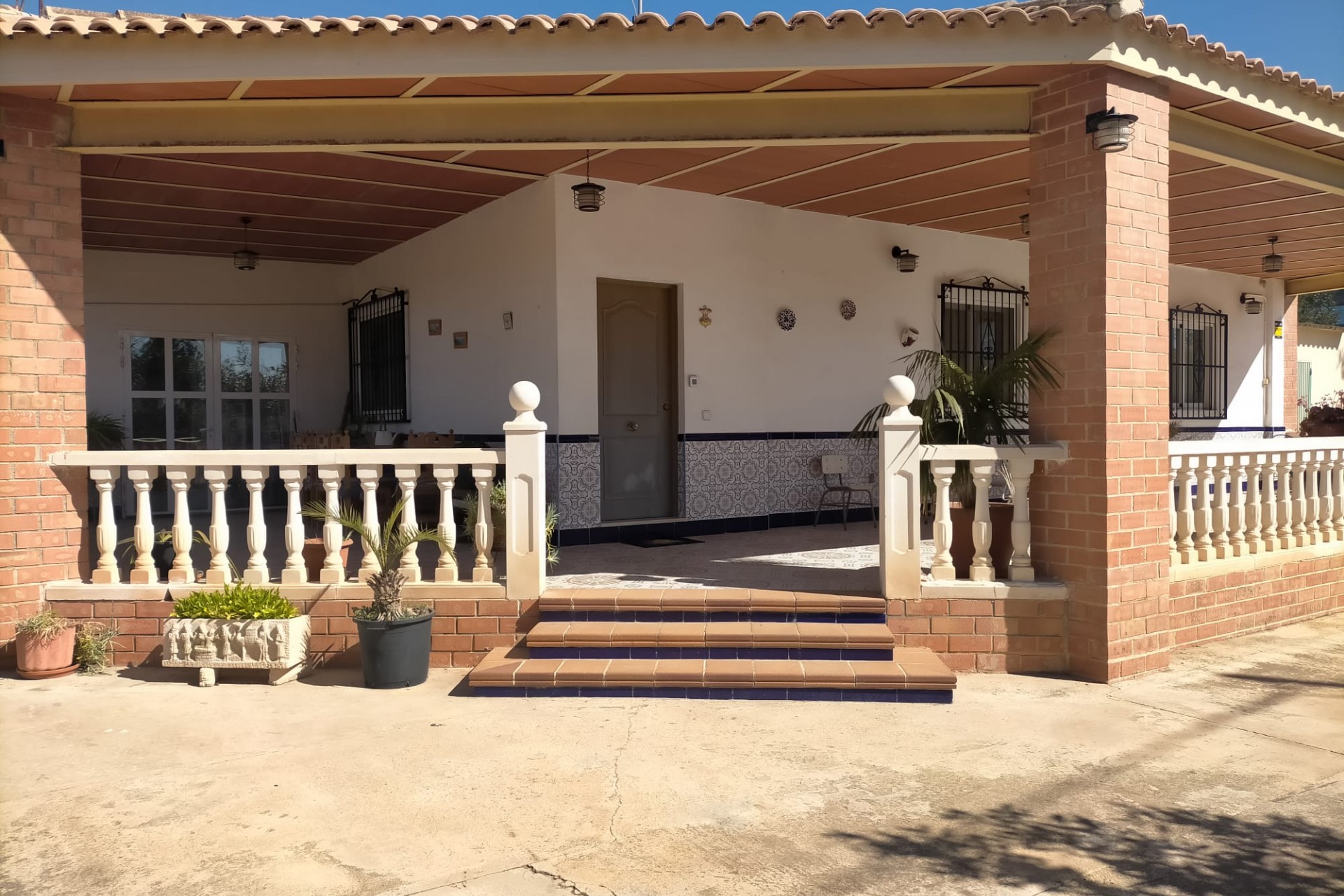 Återförsäljning - Villa -
Benidorm - Costa Blanca