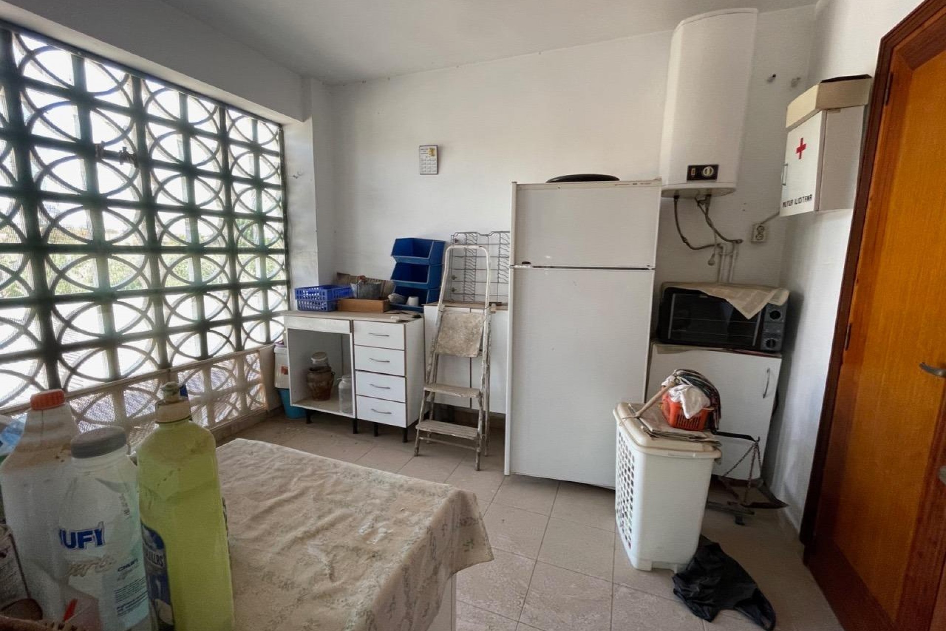 Återförsäljning - Villa -
Benidorm - Salto Del Agua