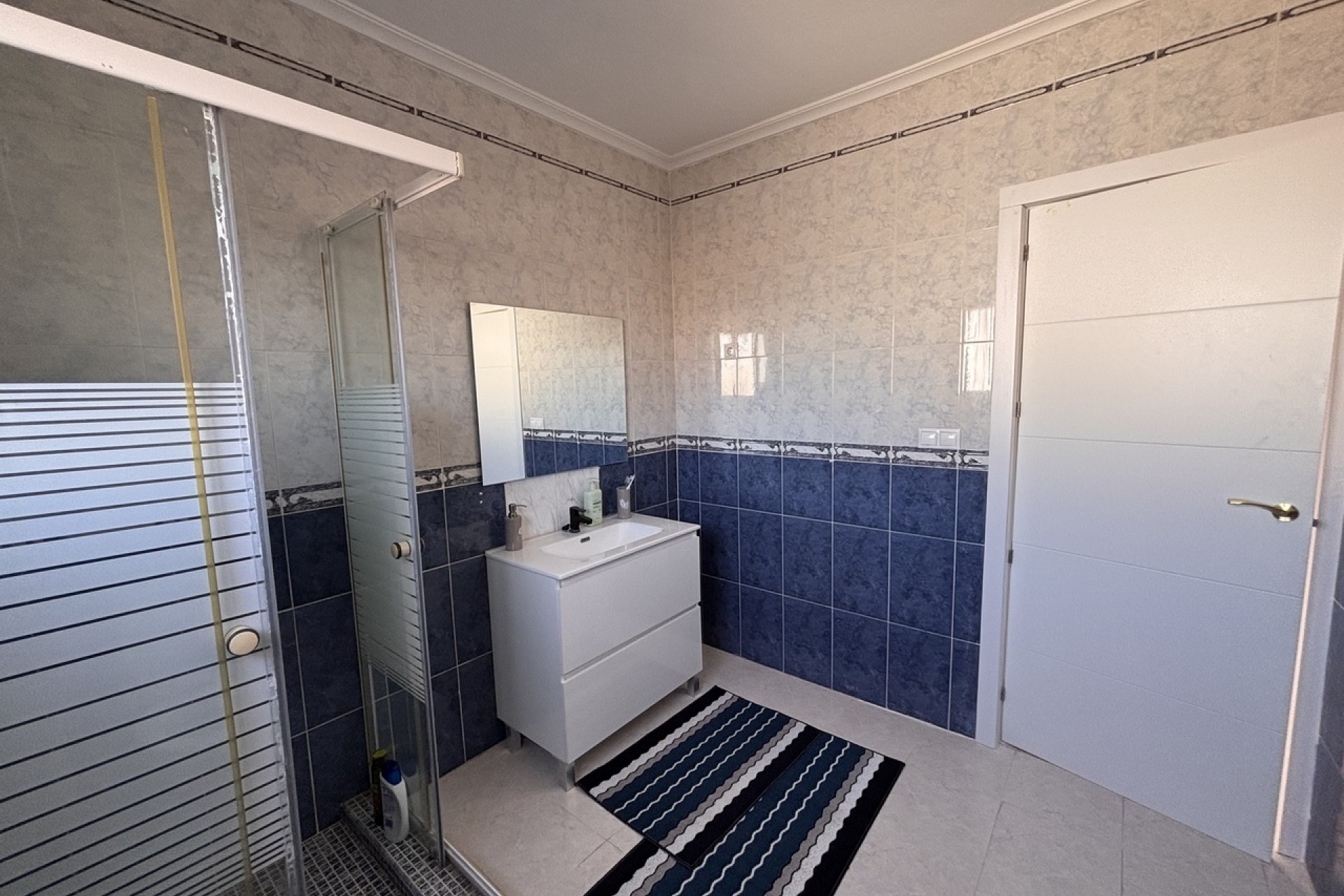 Återförsäljning - Villa -
Benijofar - Costa Blanca