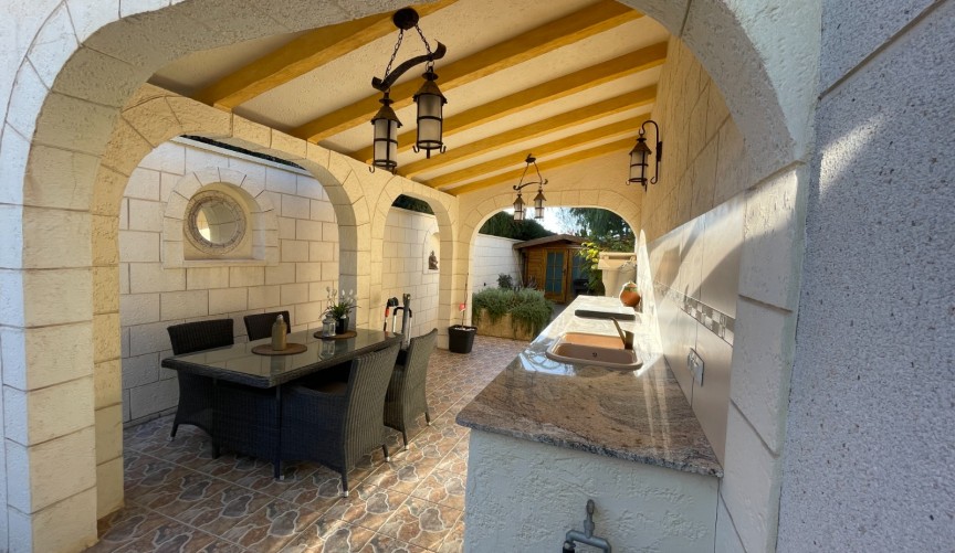 Återförsäljning - Villa -
Benijofar - Costa Blanca