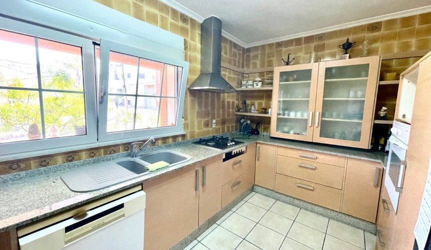 Återförsäljning - Villa -
Benijofar - Costa Blanca