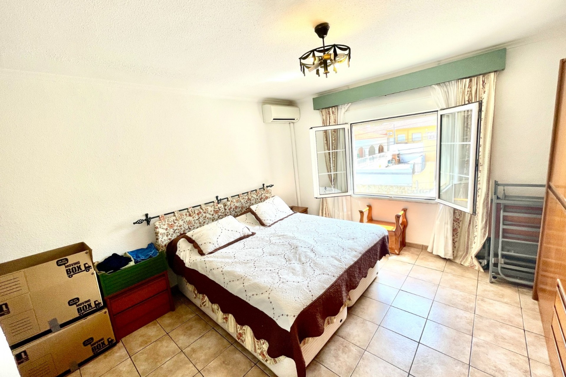 Återförsäljning - Villa -
Benijofar - Costa Blanca