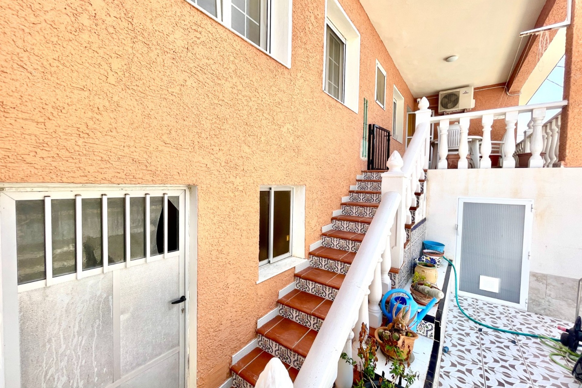 Återförsäljning - Villa -
Benijofar - Costa Blanca