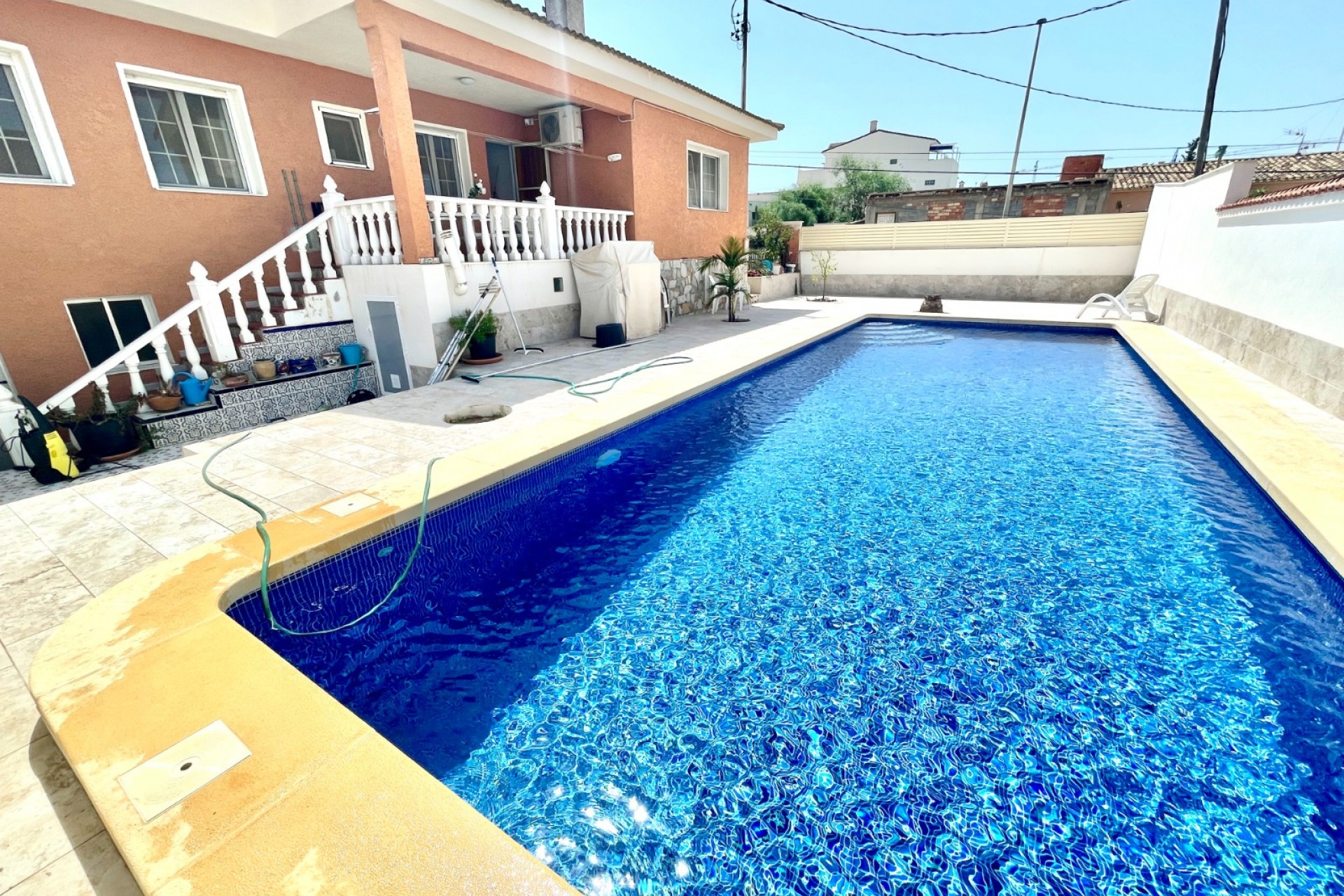 Återförsäljning - Villa -
Benijofar - Costa Blanca