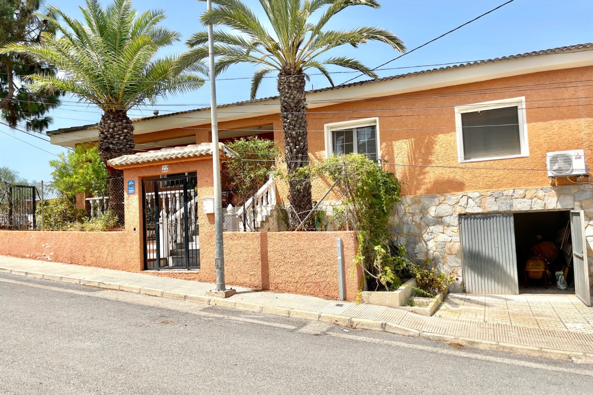 Återförsäljning - Villa -
Benijofar - Costa Blanca