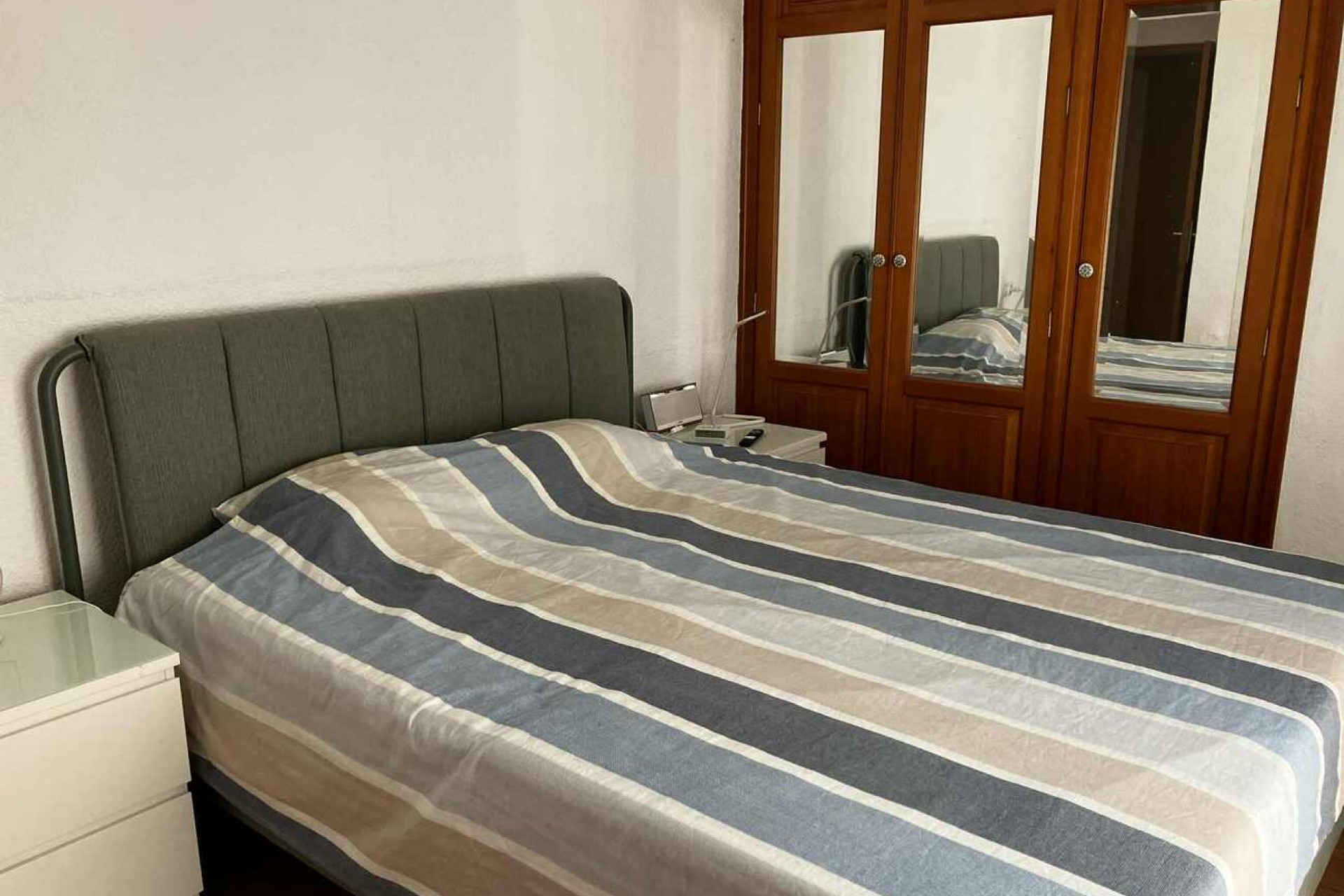 Återförsäljning - Villa -
Biar - Costa Blanca