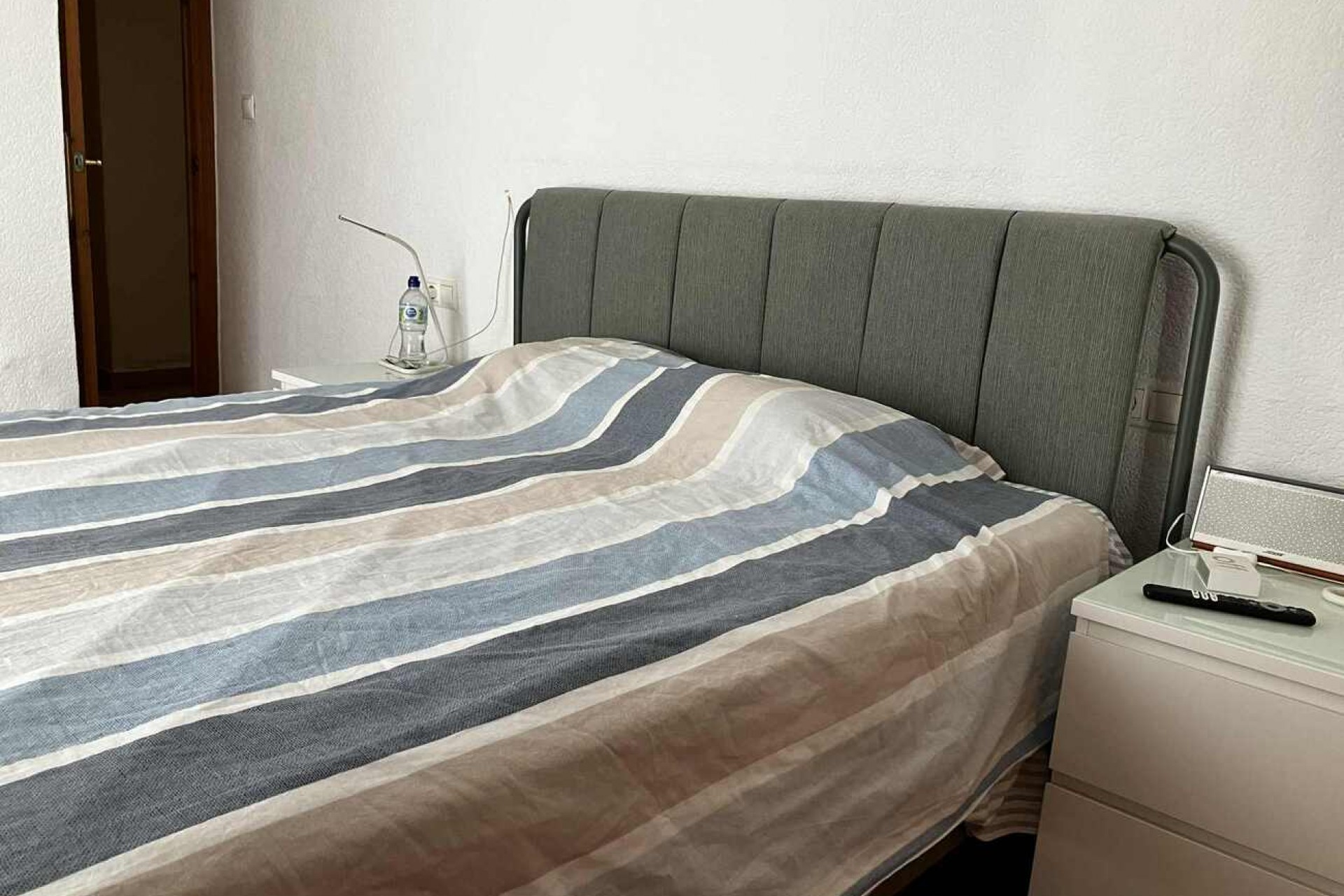 Återförsäljning - Villa -
Biar - Costa Blanca