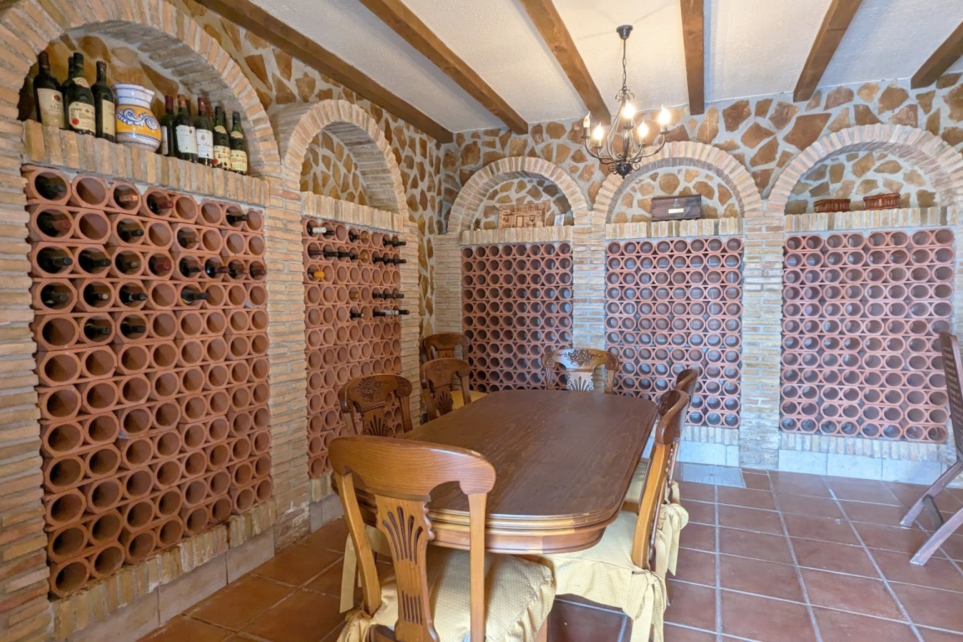 Återförsäljning - Villa -
Bigastro - Inland