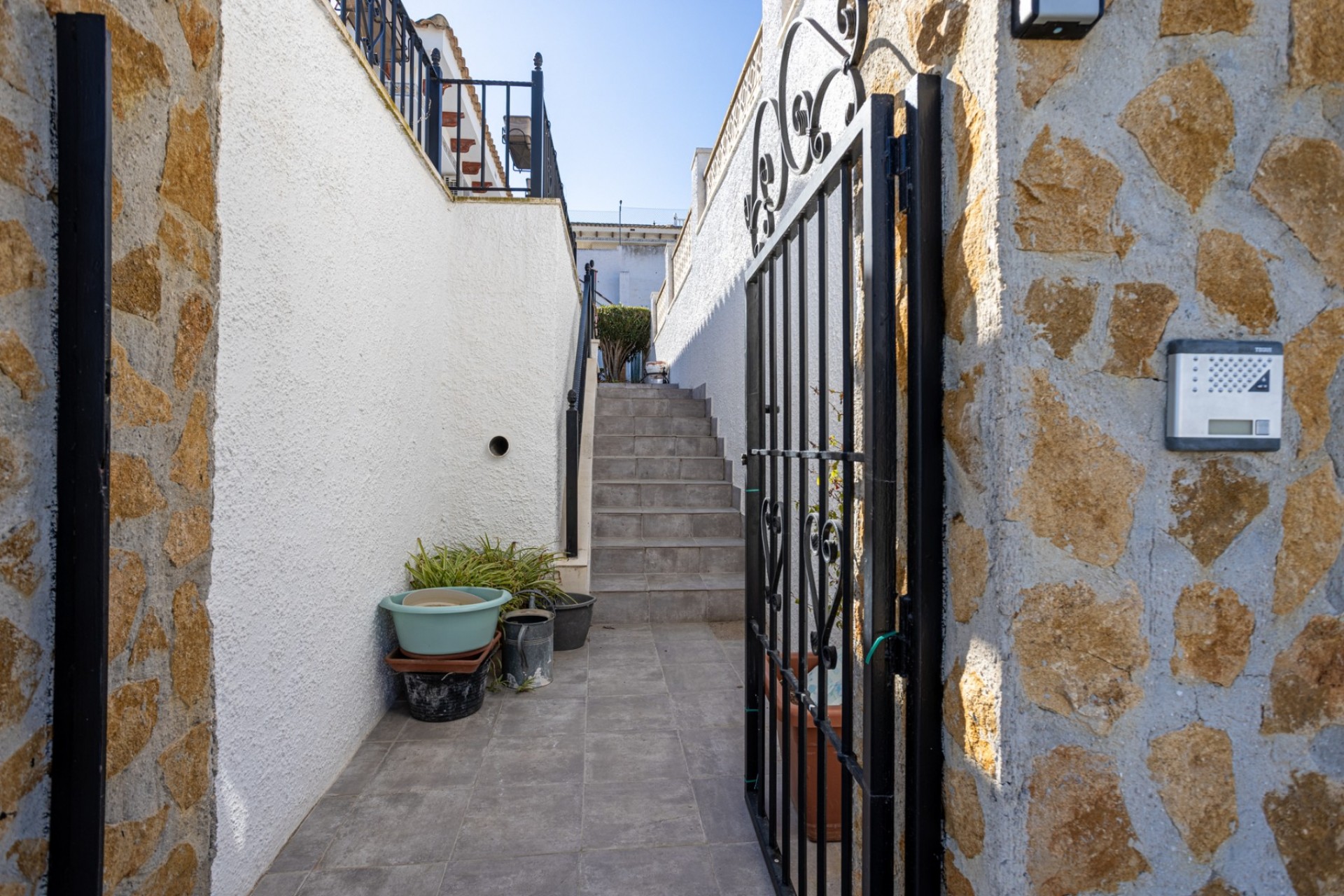 Återförsäljning - Villa -
Bigastro - Inland