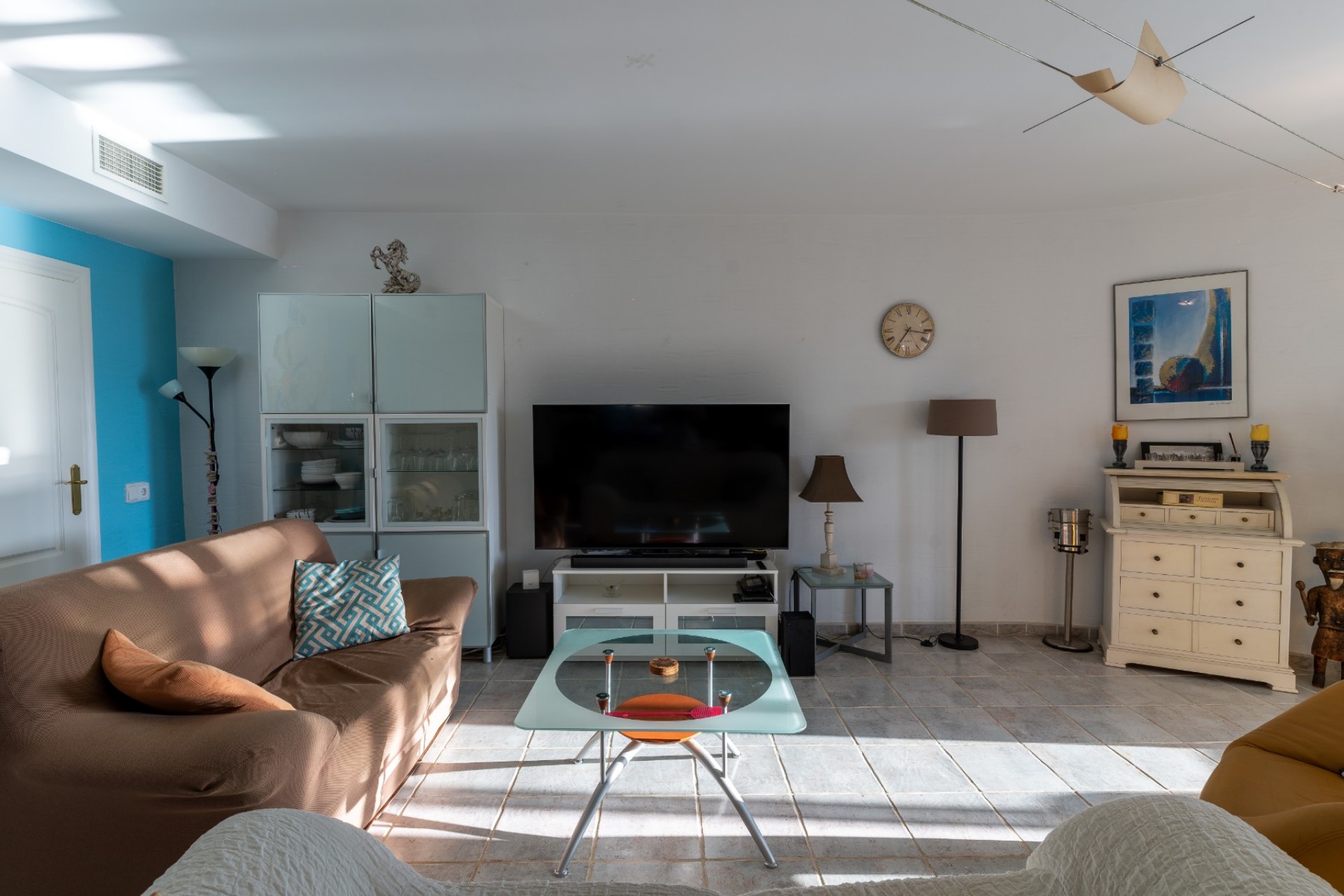 Återförsäljning - Villa -
Busot - Costa Blanca