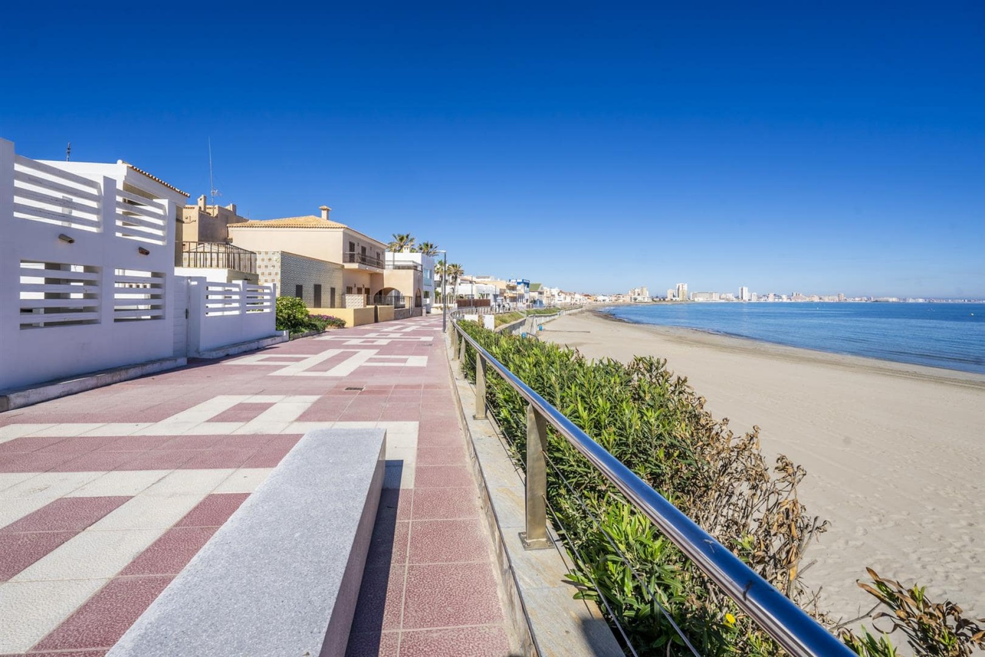 Återförsäljning - Villa -
Cabo de Palos - Costa Calida