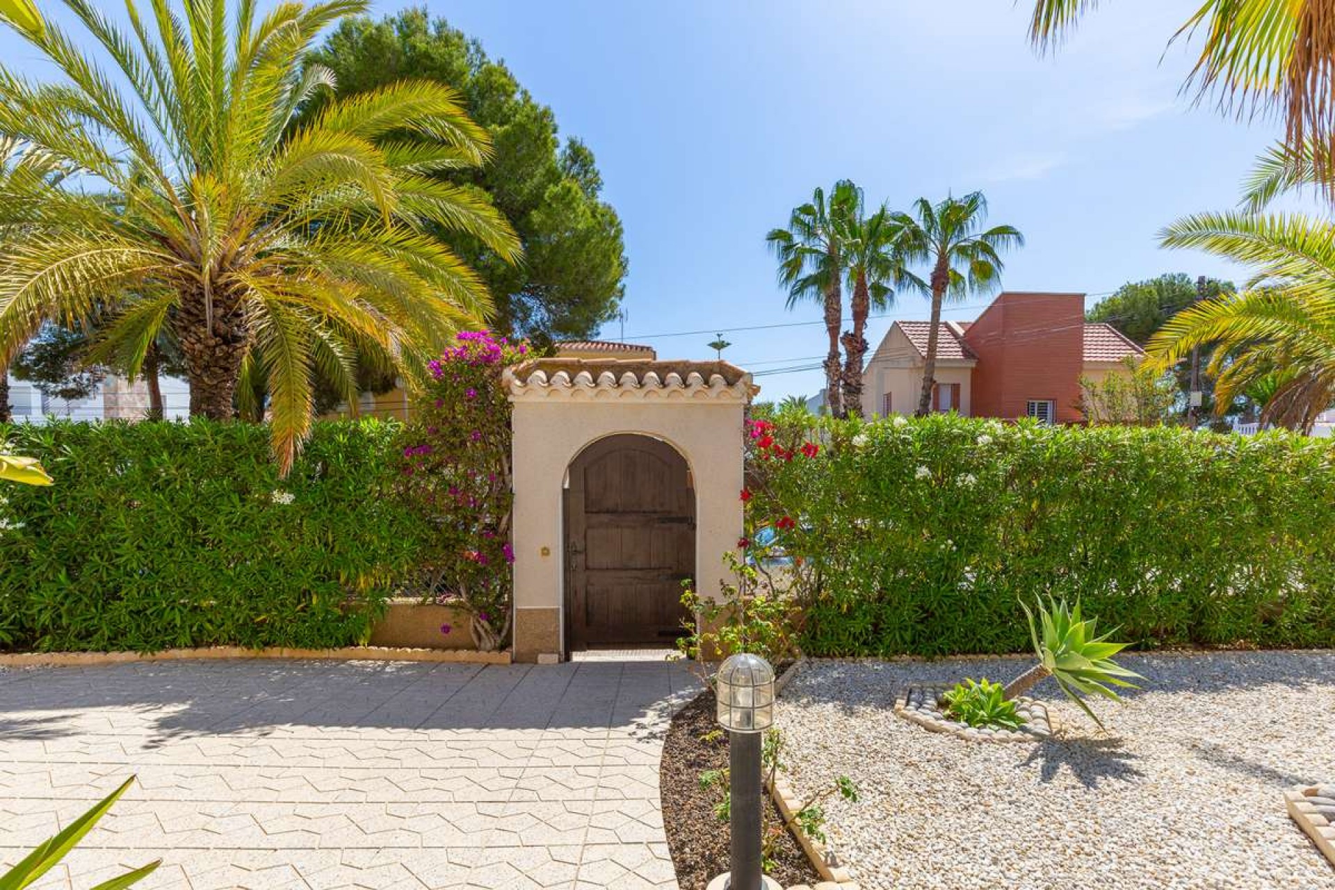 Återförsäljning - Villa -
Cabo Roig - Costa Blanca