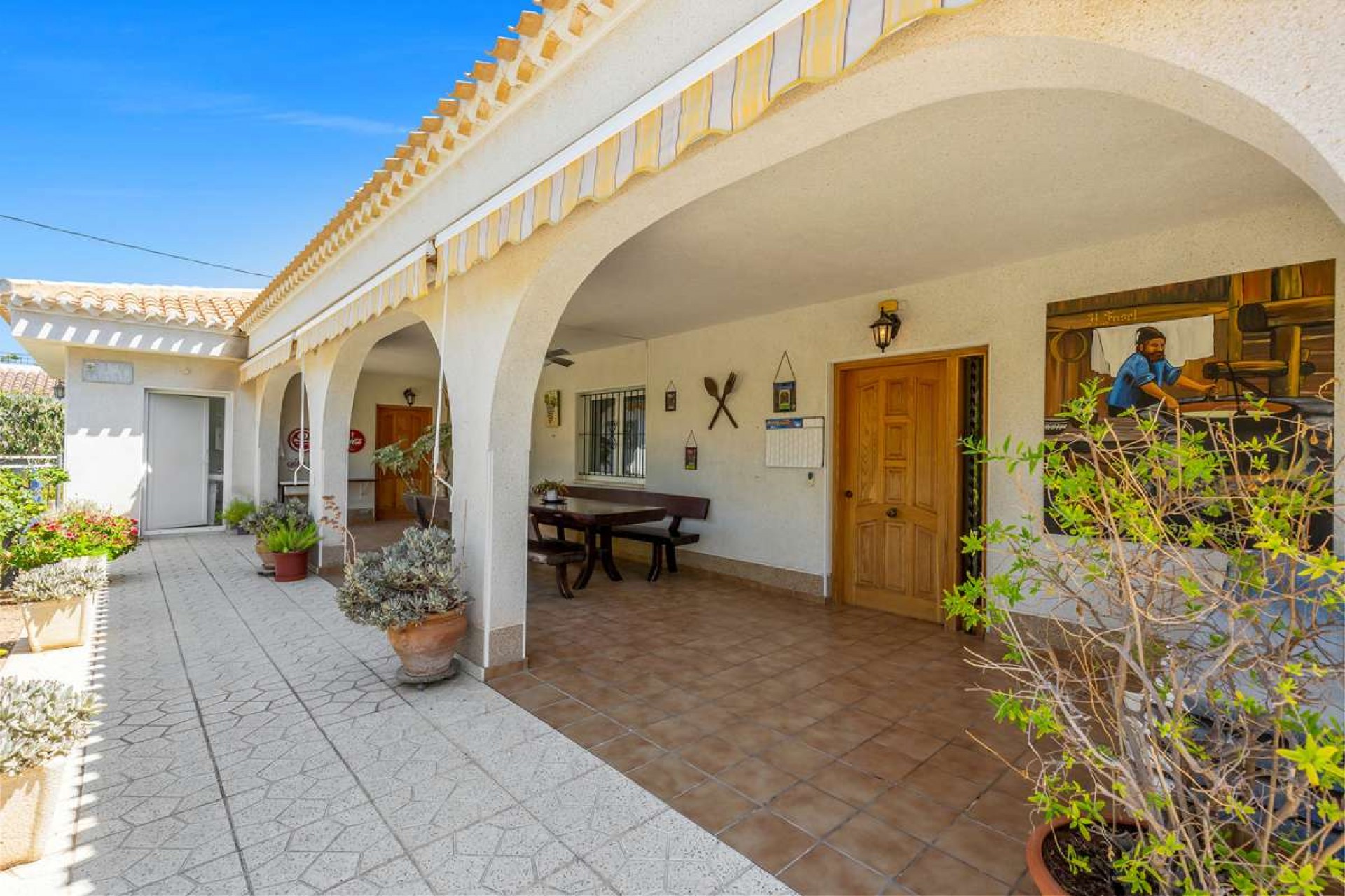 Återförsäljning - Villa -
Cabo Roig - Costa Blanca