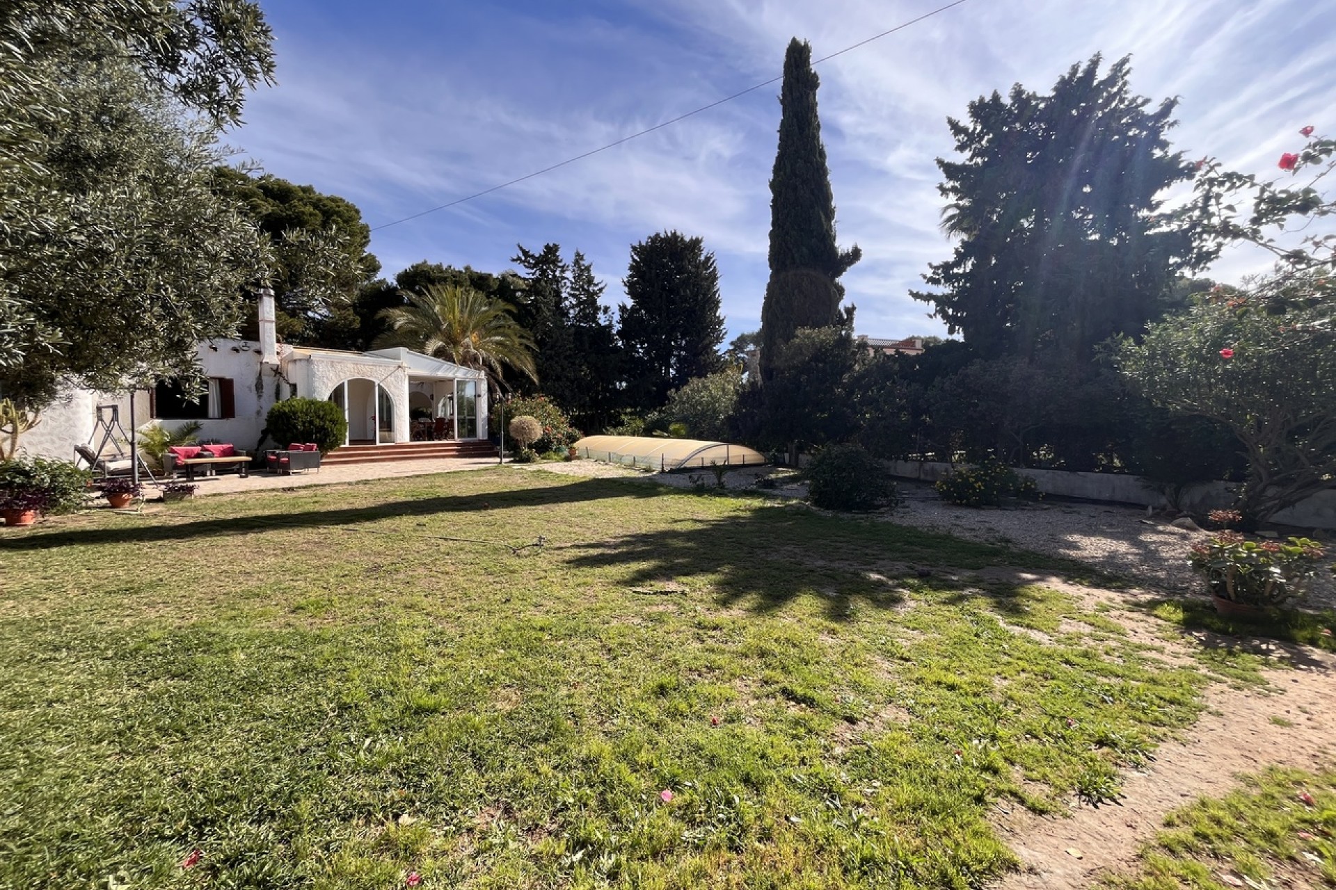 Återförsäljning - Villa -
Cabo Roig - Costa Blanca