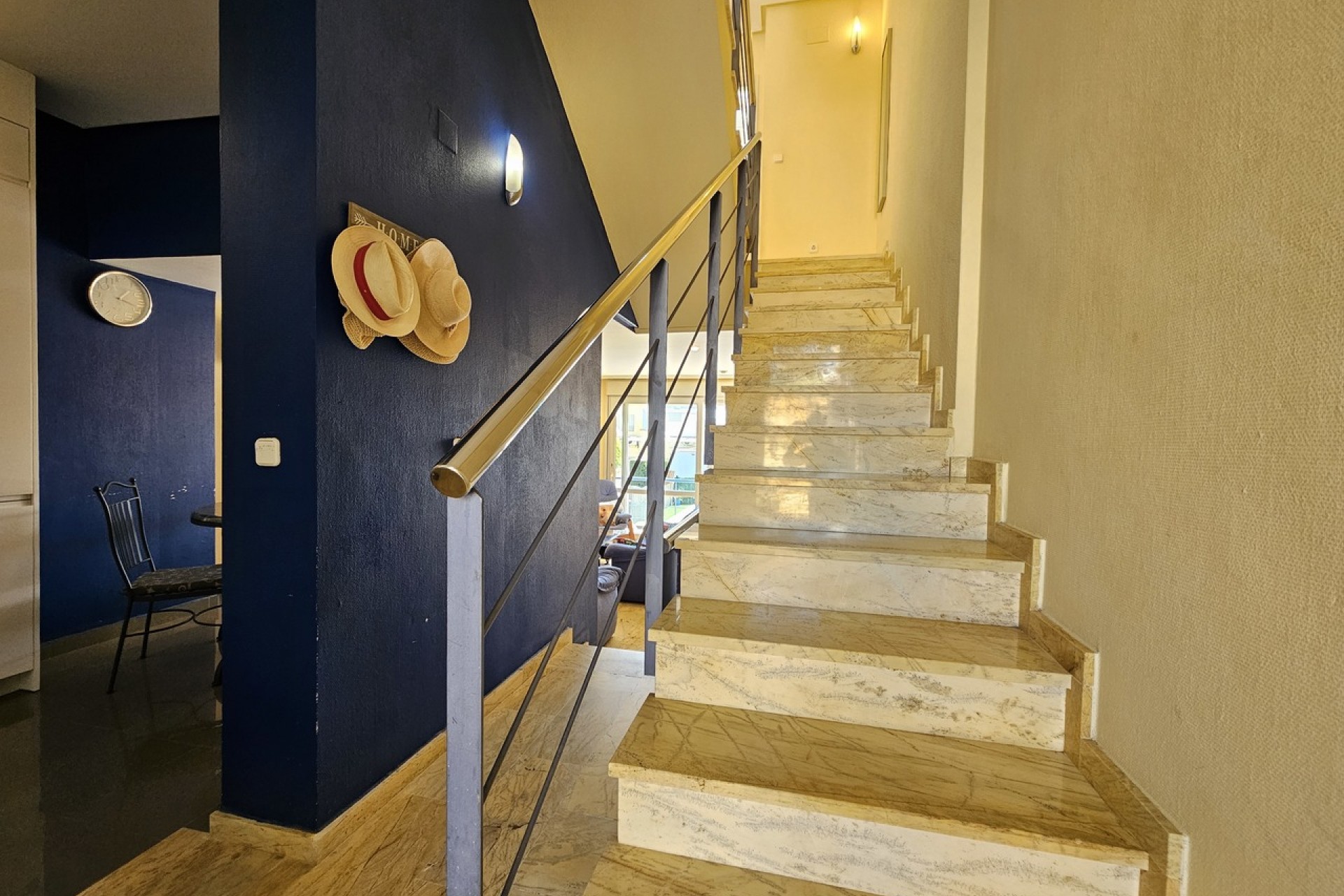 Återförsäljning - Villa -
Cabo Roig - Costa Blanca