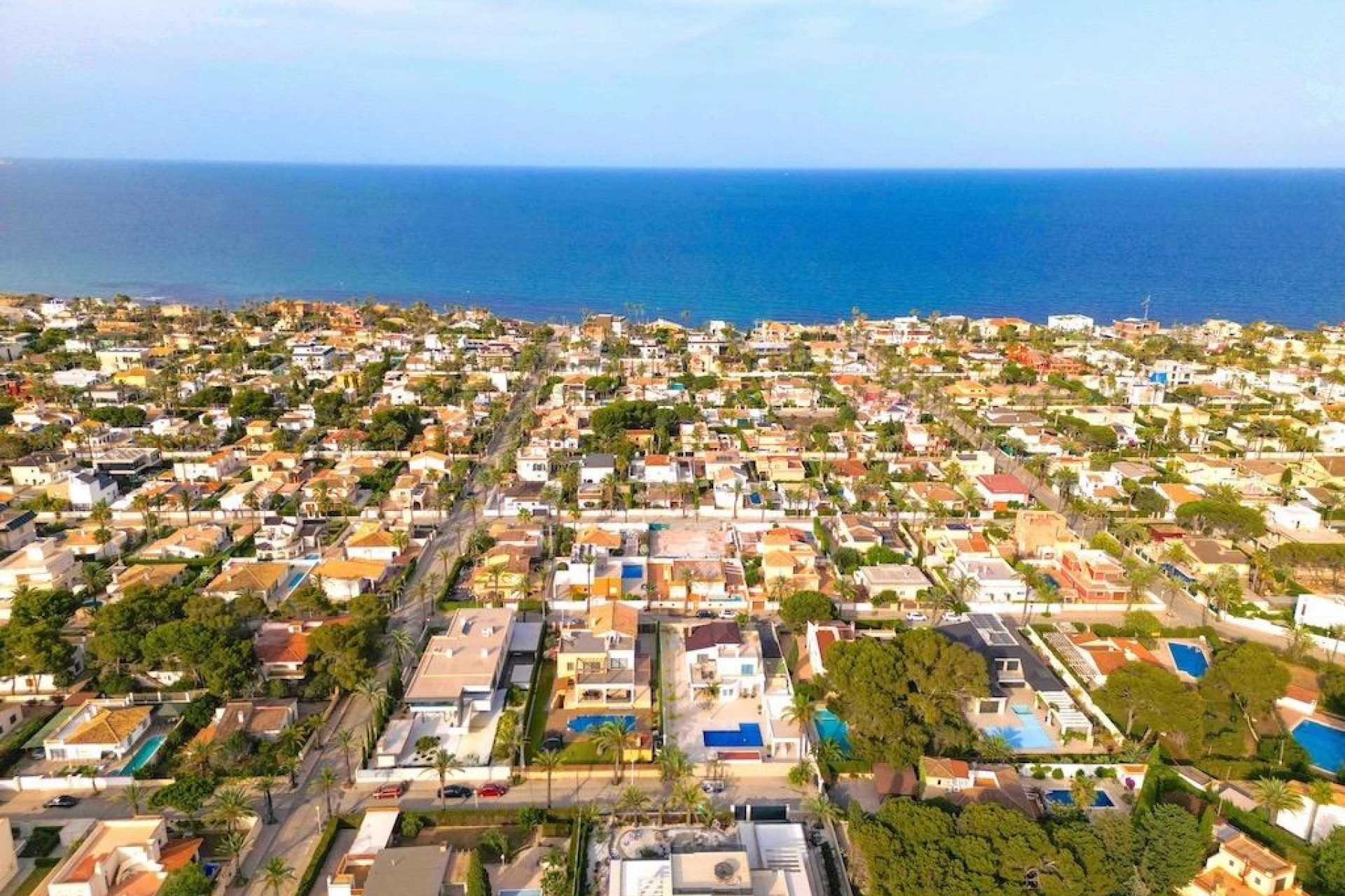 Återförsäljning - Villa -
Cabo Roig - Costa Blanca