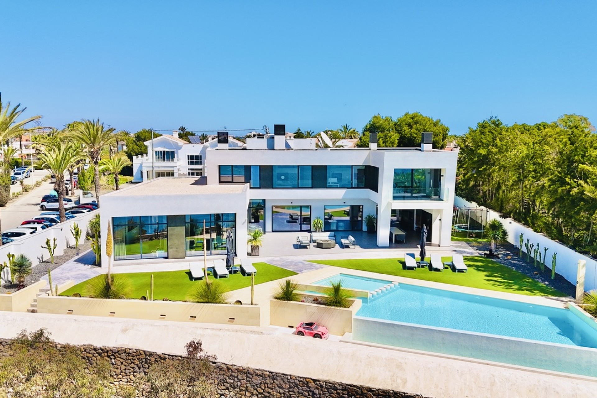Återförsäljning - Villa -
Cabo Roig - Costa Blanca
