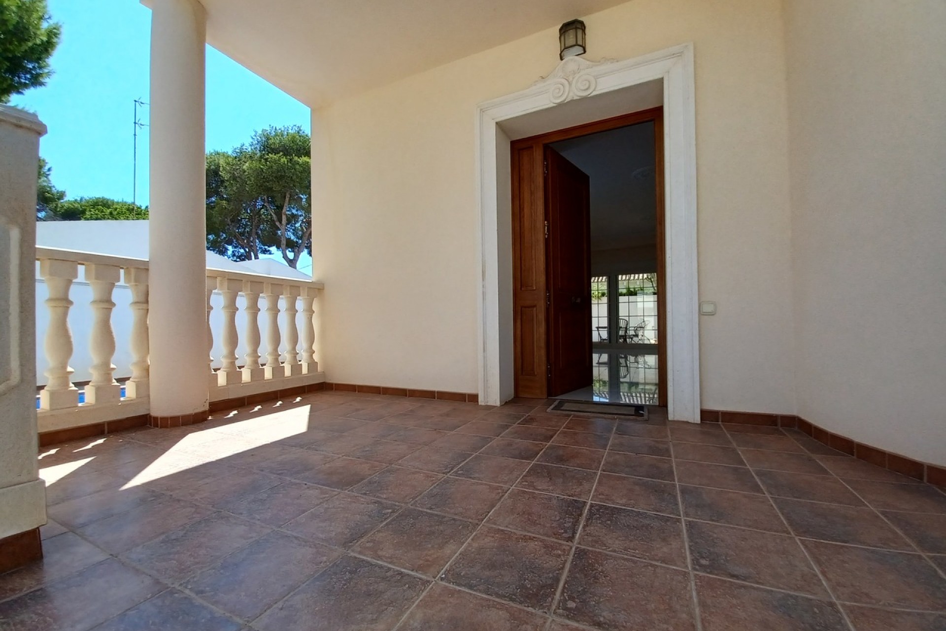 Återförsäljning - Villa -
Cabo Roig - Costa Blanca