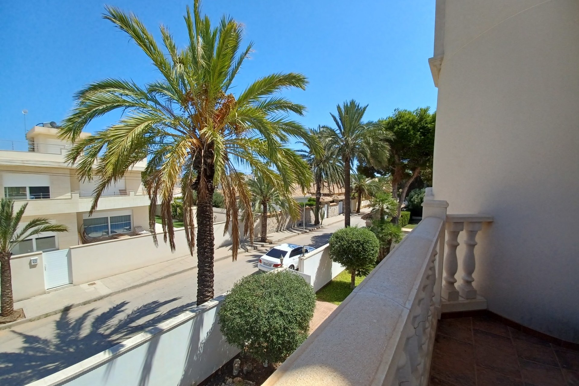 Återförsäljning - Villa -
Cabo Roig - Costa Blanca