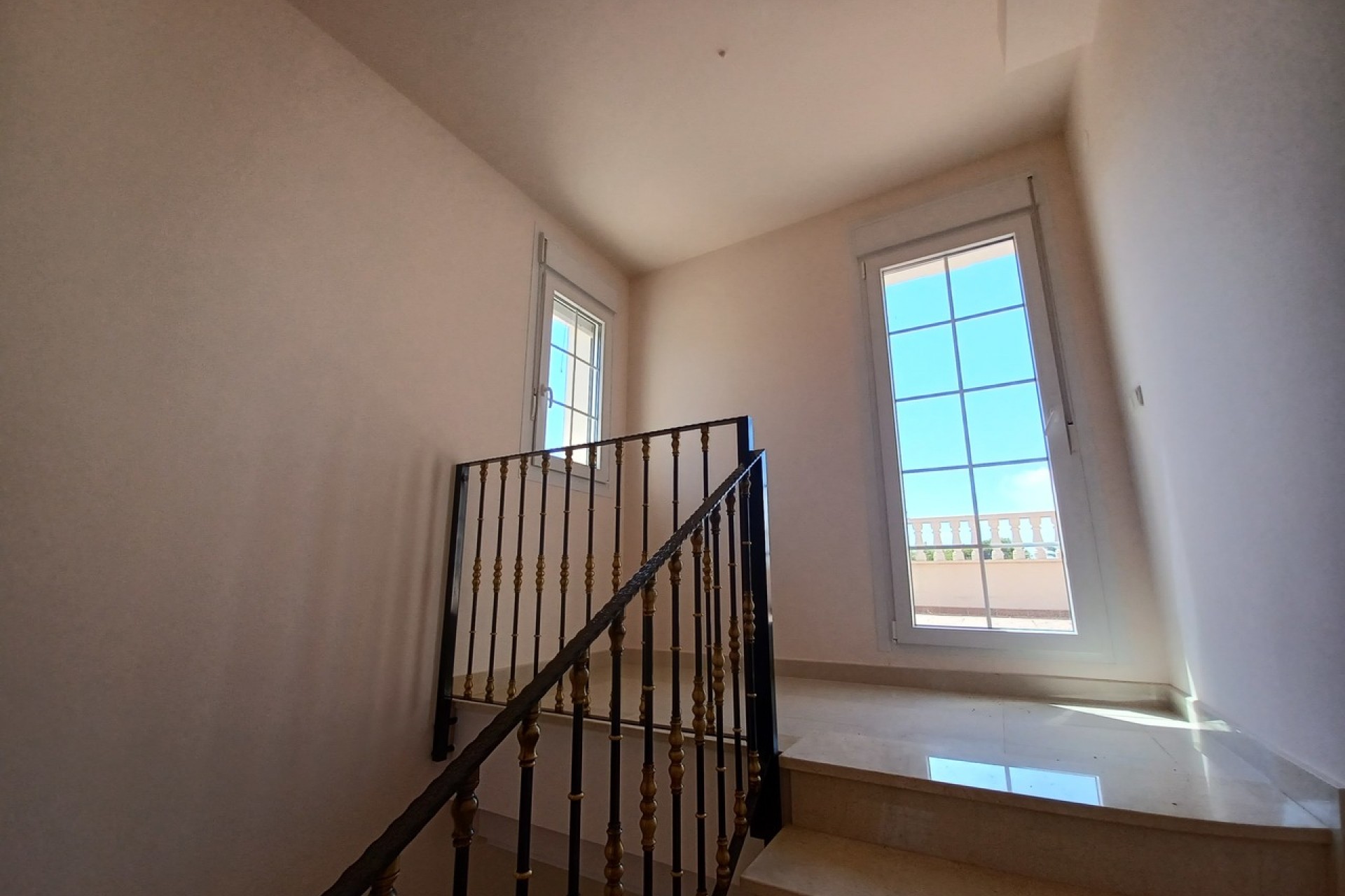 Återförsäljning - Villa -
Cabo Roig - Costa Blanca