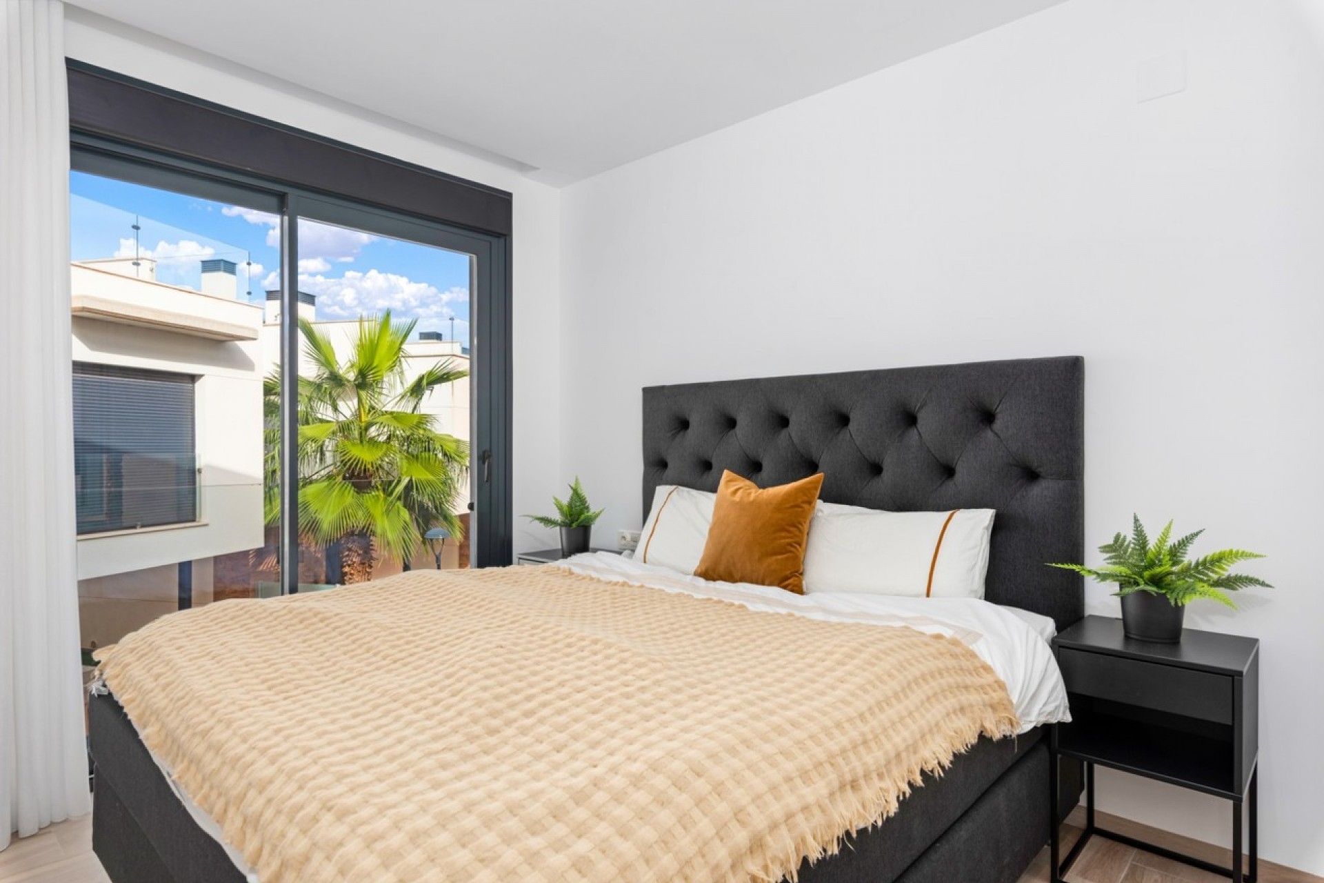 Återförsäljning - Villa -
Cabo Roig - Costa Blanca